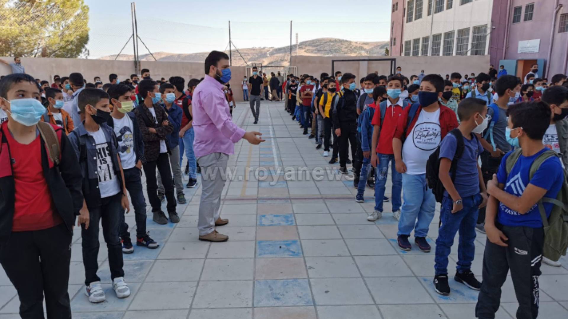 طلبة في إحدى المدارس - أرشيفية