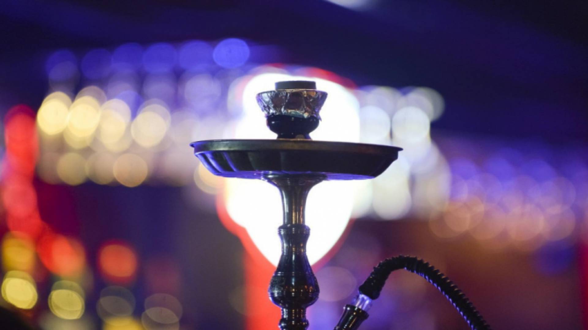 مطالب بالسماح للكوفي شوب والمطاعم السياحية بتقديم خدمة الأرجيلة بالمناطق الداخلية