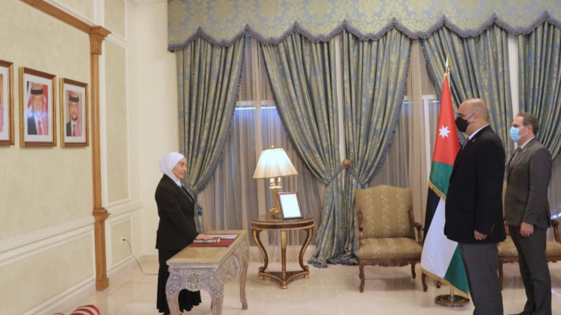 القطب تؤدي اليمين رئيسا للمركز الوطني لمكافحة الاوبئة