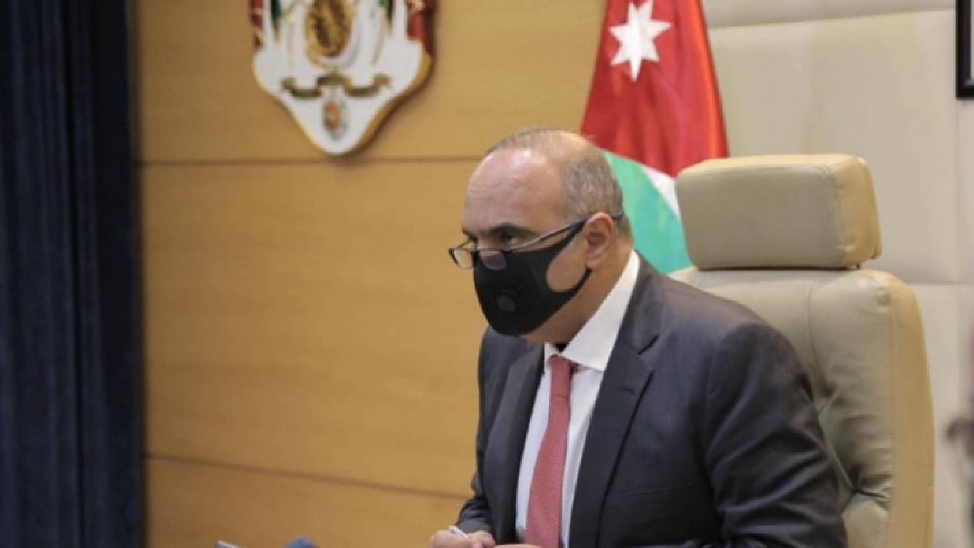 رئيس الوزراء الدكتور بشر الخصاونة - أرشيفية