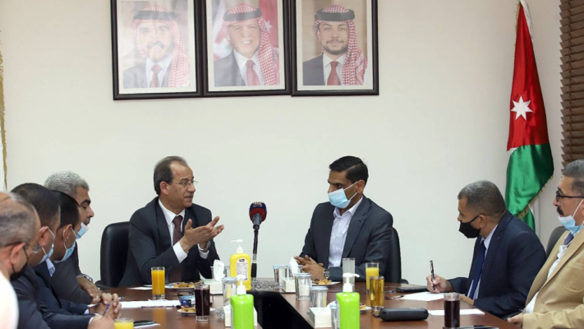 جانب من اللقاء