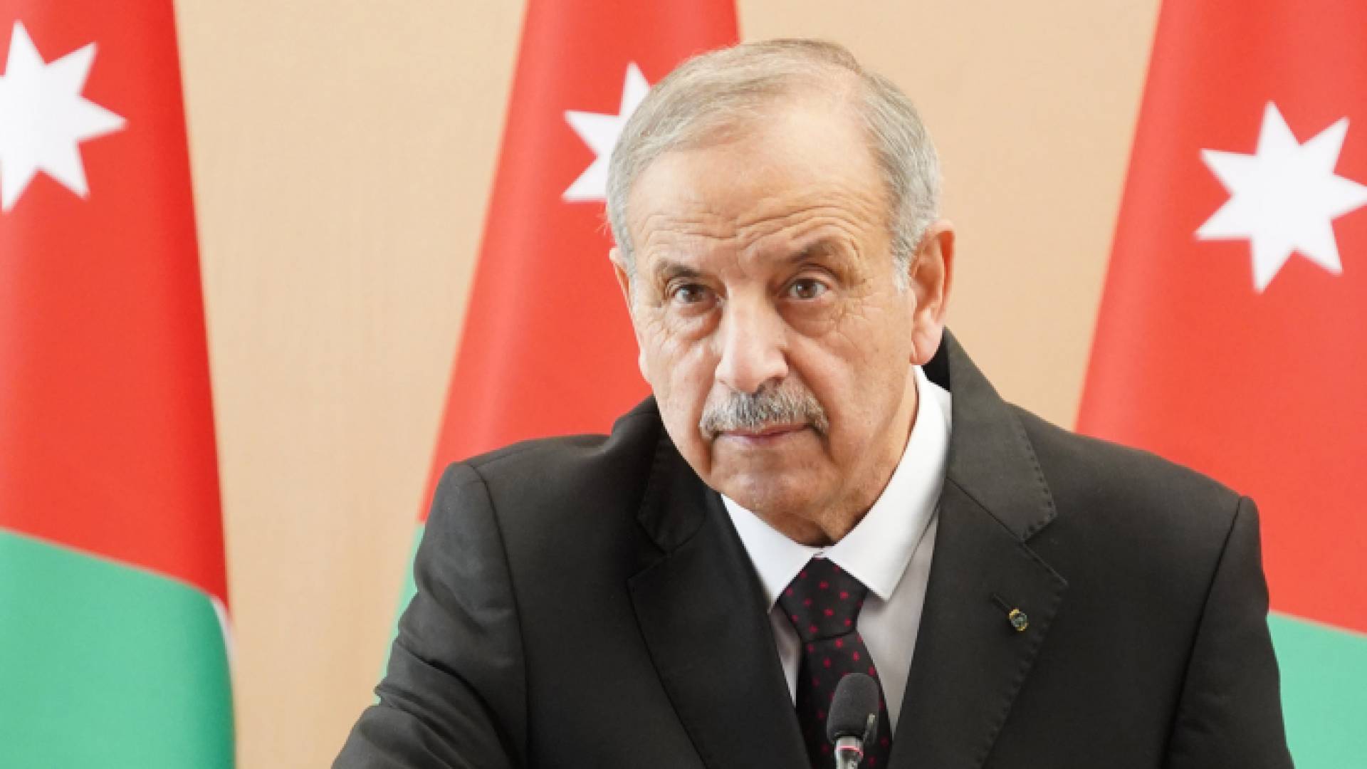 نائب رئيس مجلس الوزراء وزير الإدارة المحلية توفيق كريشان