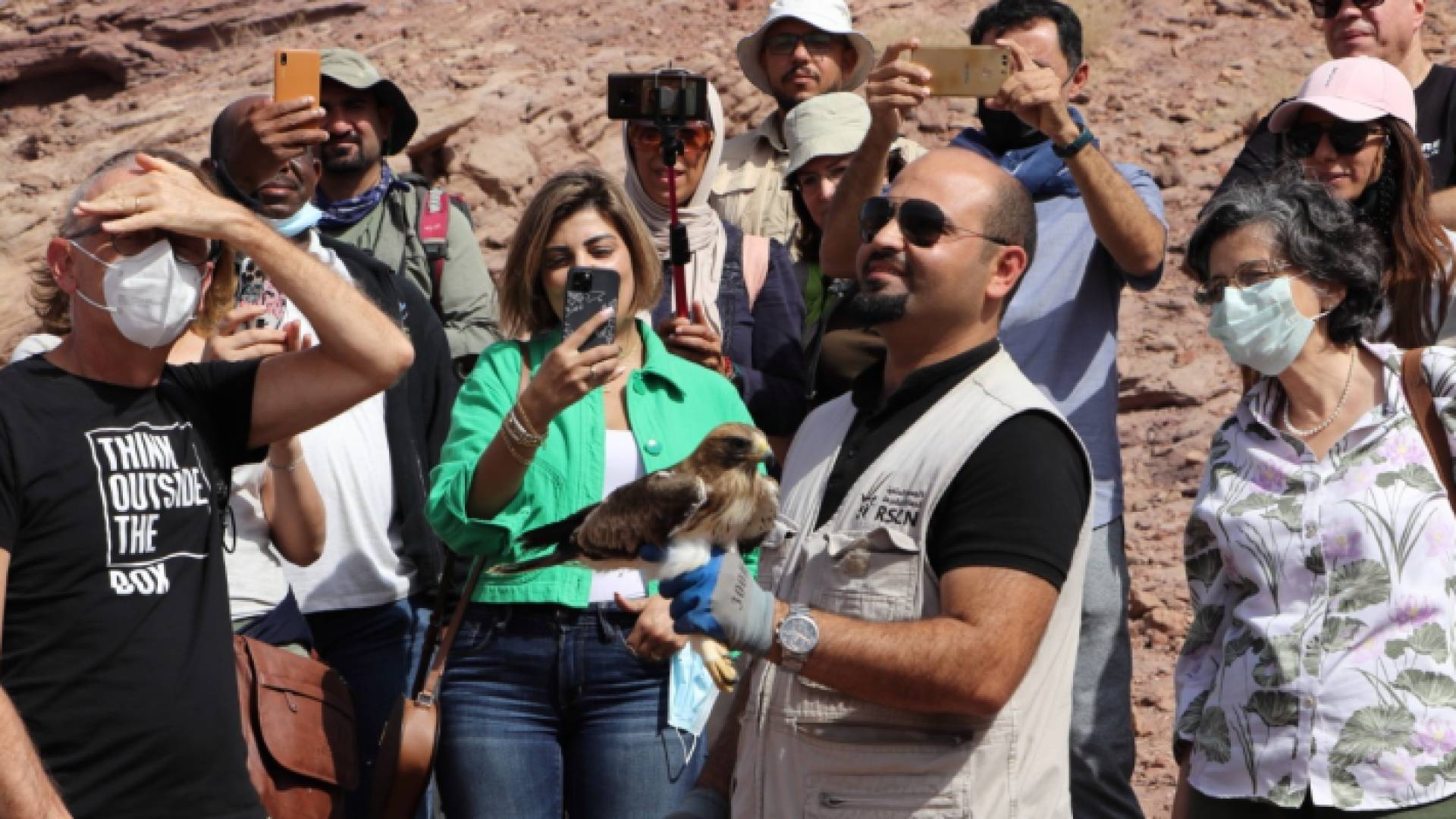 احتفال الجمعية الملكية لحماية الطبيعة باليوم العالمي للطيور المهاجرة