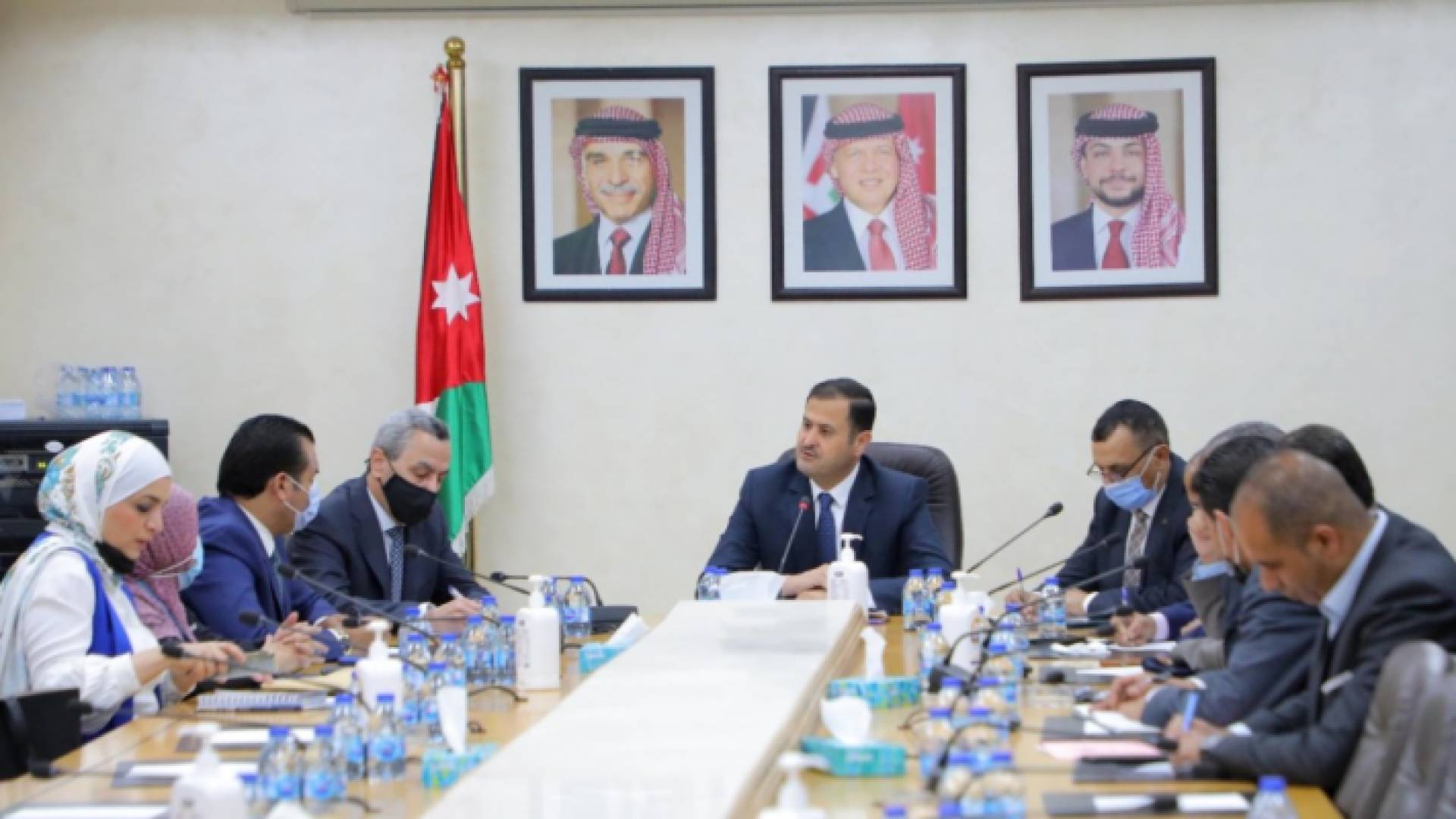 "التعليم النيابية" تُشيد بإعادة معلمين مُحالين للاستيداع إلى الخدمة