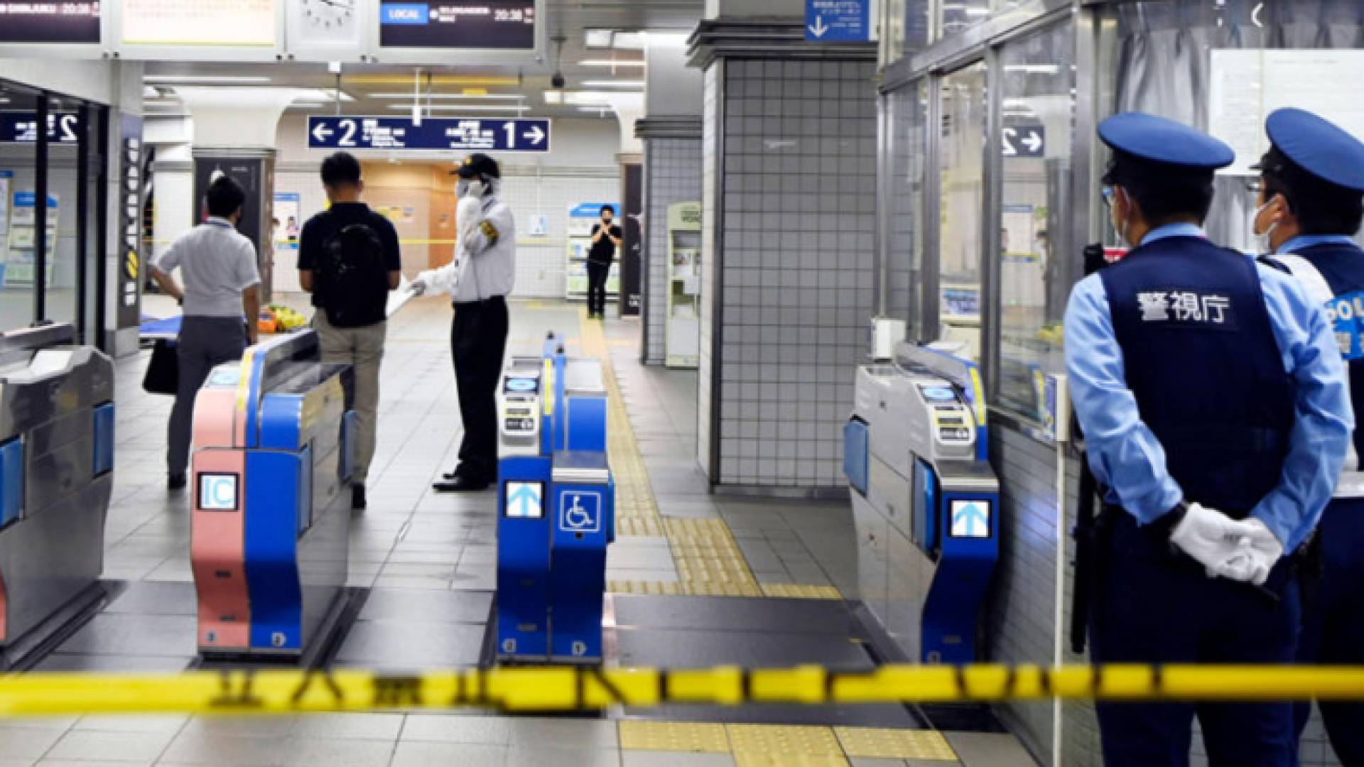 جرحى في اعتداء على قطار في طوكيو وتوقيف مشتبه به