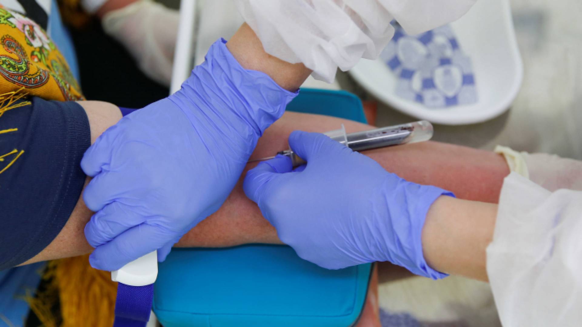 مريض كورونا - ارشيفية