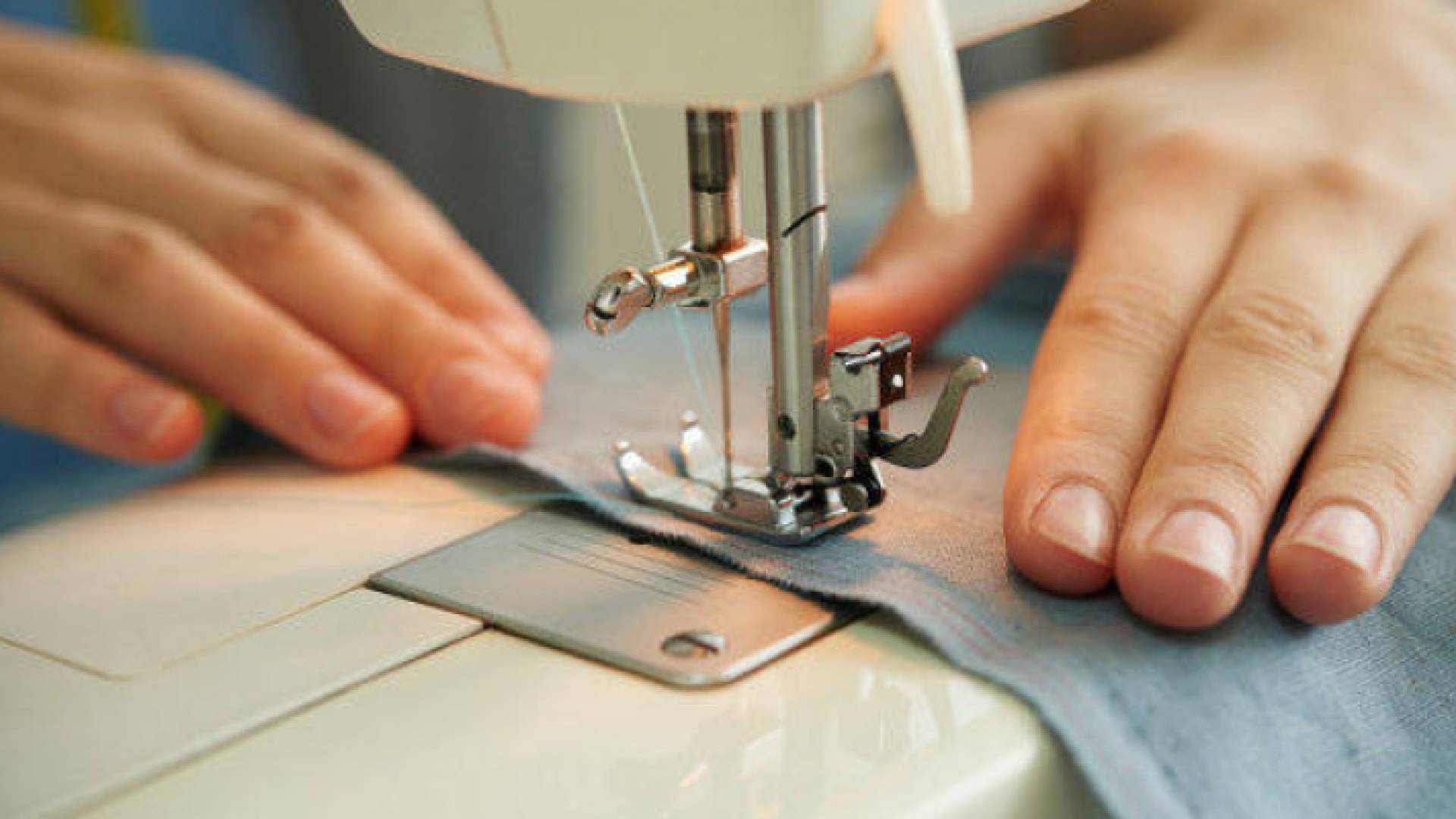 خياطة - تعبيرية