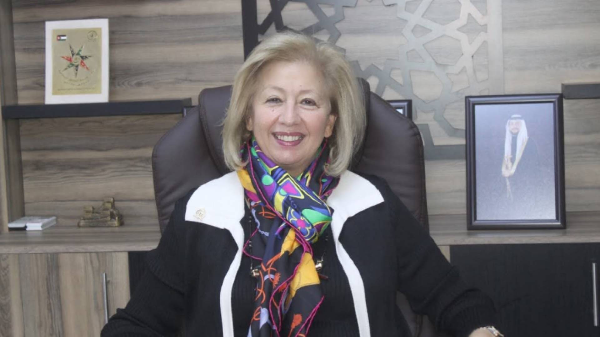 وزيرة الثقافة هيفاء النجار