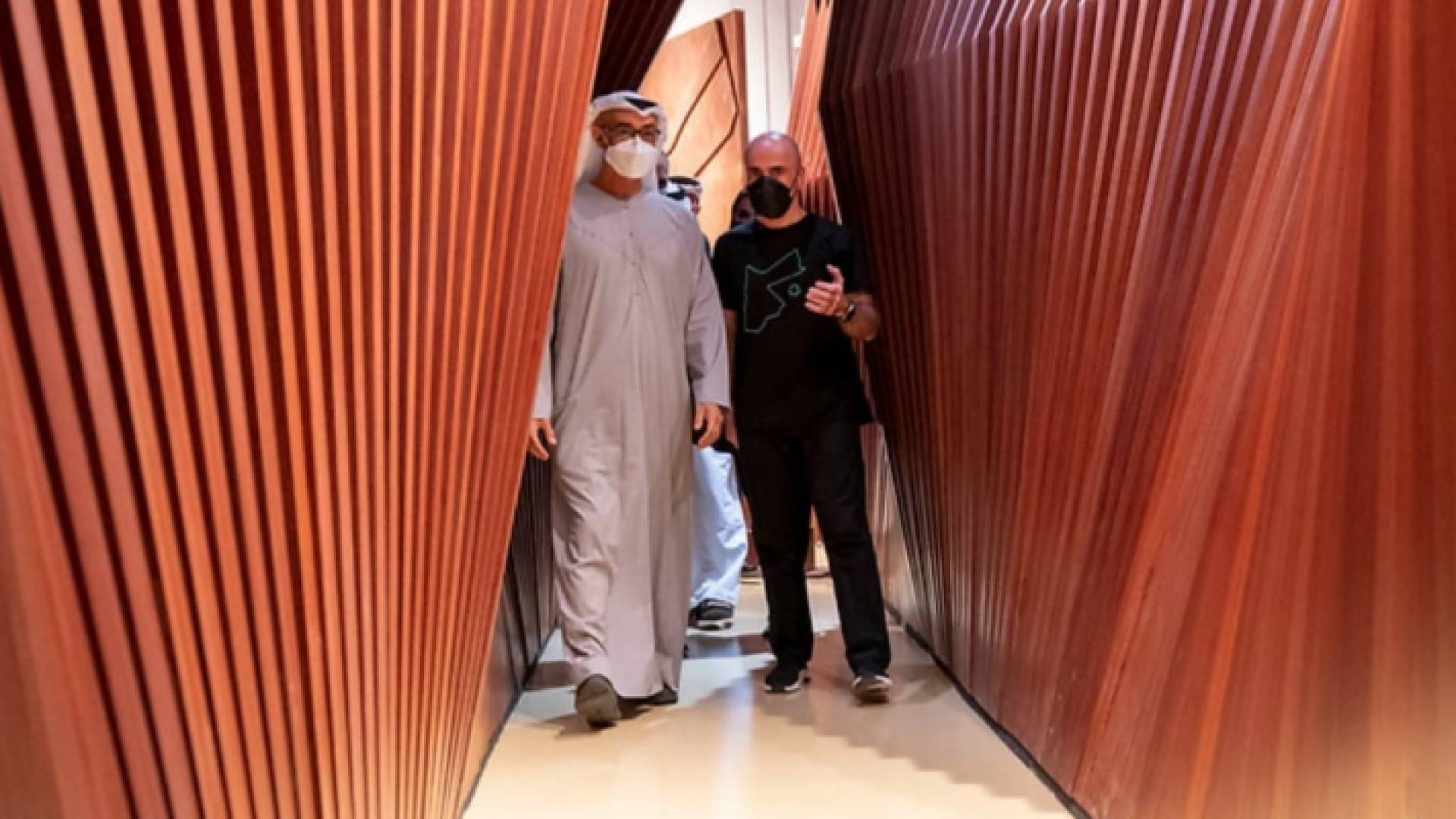 ولي عهد أبوظبي يزور الجناح الأردني في إكسبو 2020