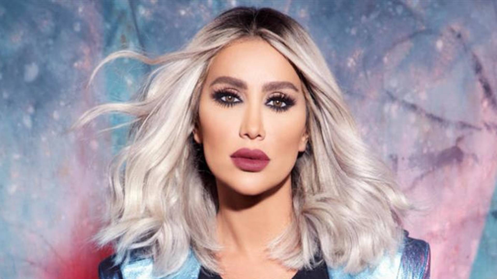 الفنانة اللبنانية مايا دياب