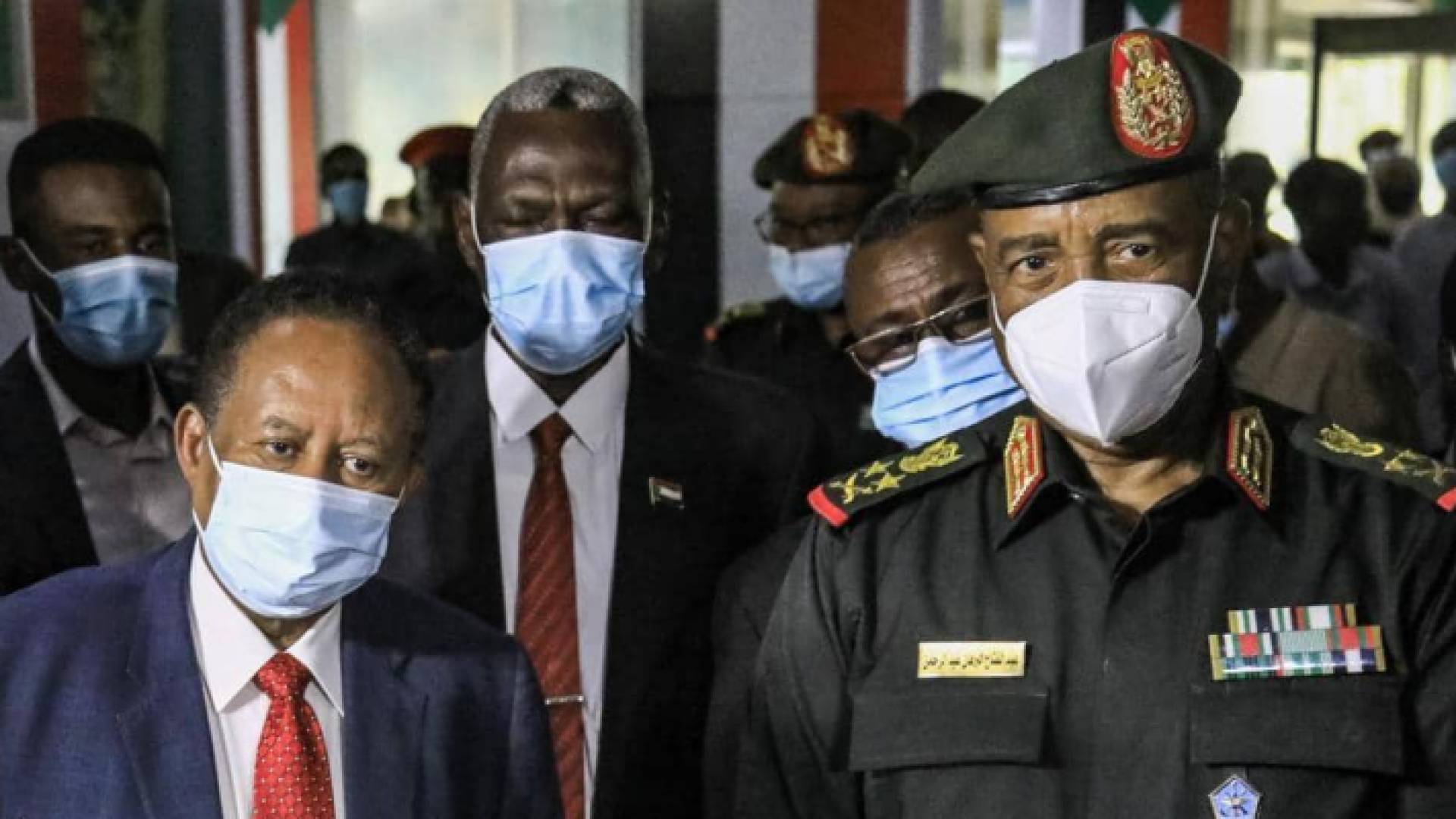 البرهان وحمدوك في لقاء سابق قبل الأحداث