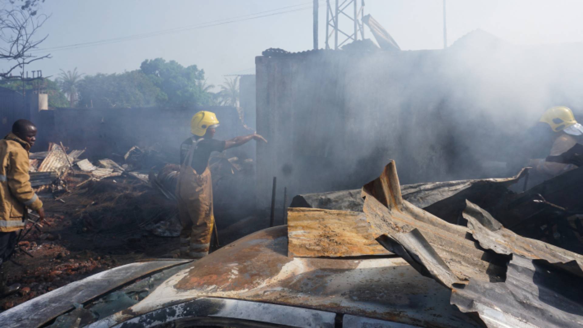 ثمانون قتيلا على الأقل في انفجار مستودع وقود في عاصمة سيراليون