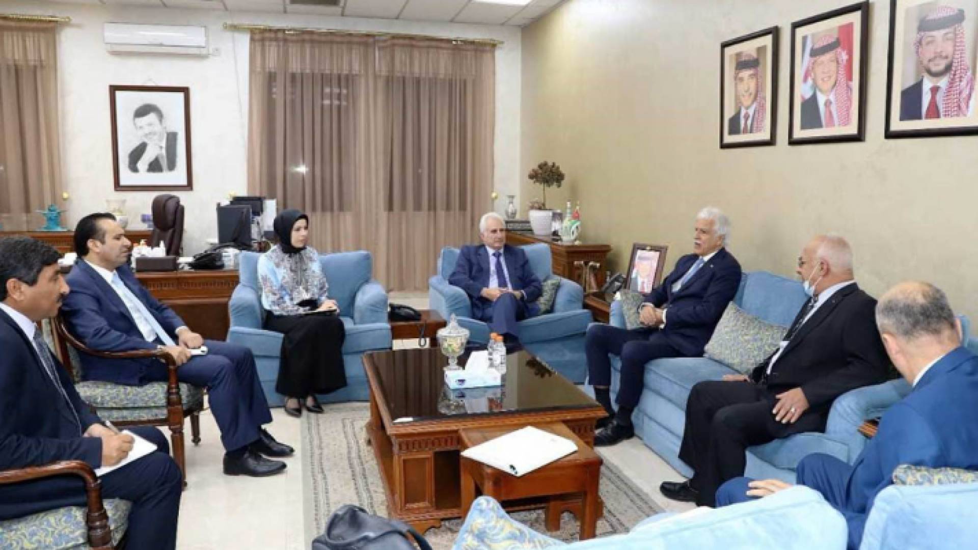 جانب من اللقاء