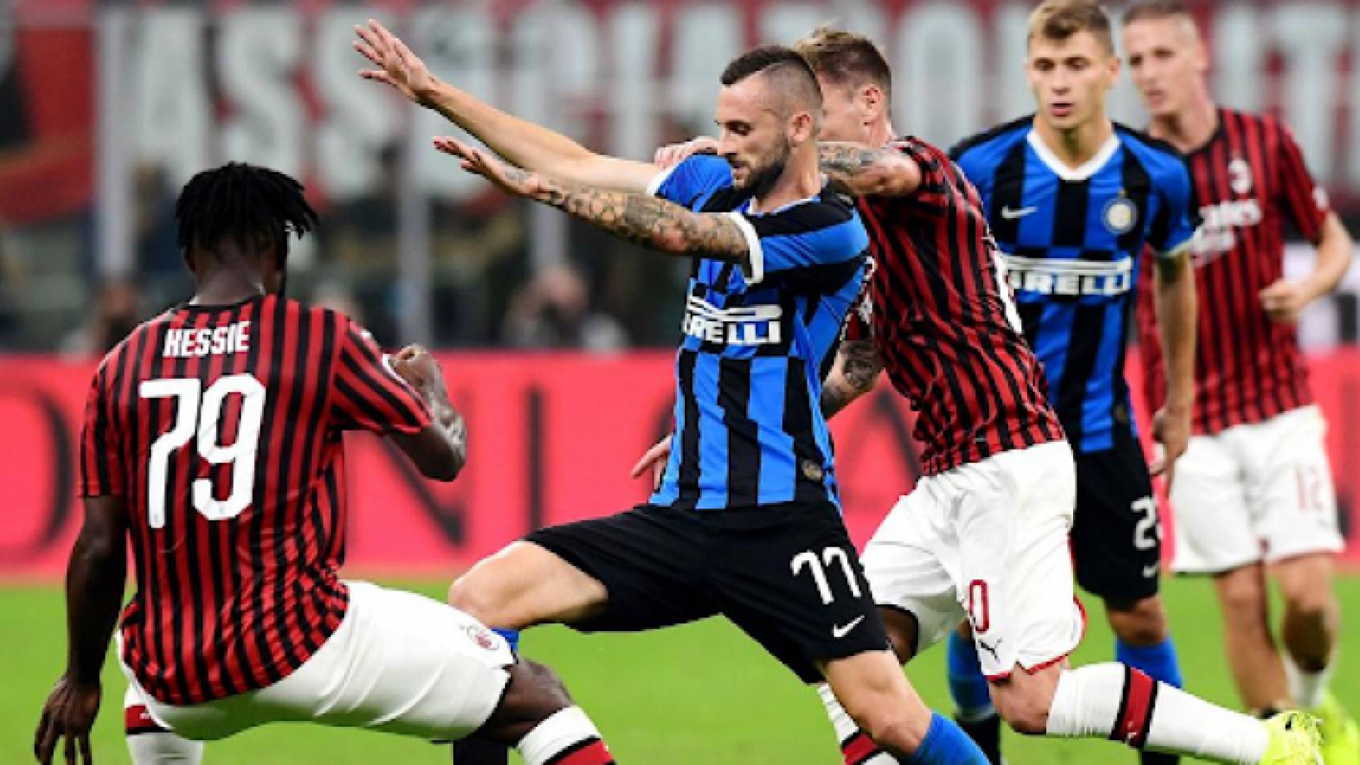 مواجهة سابقة بين مبلان وإنتر ميلان - أرشيفية