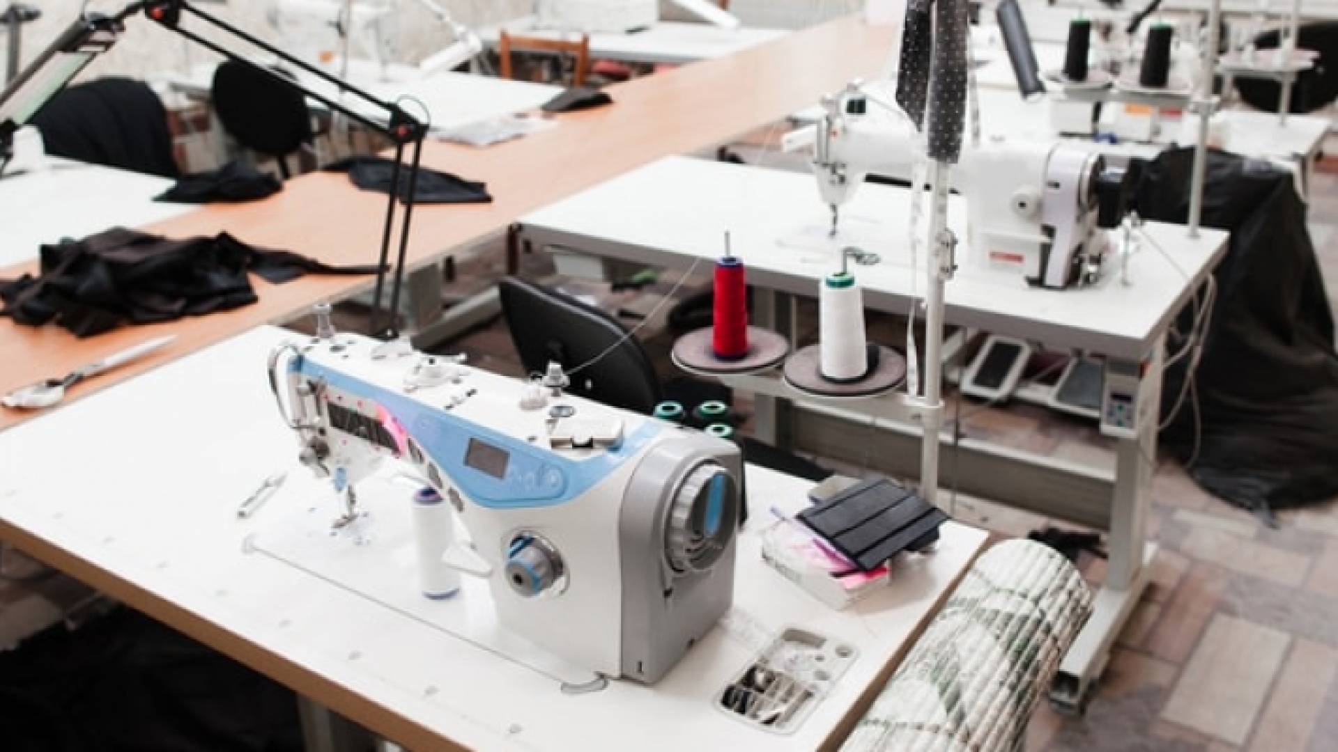 مصنع - ارشيفية