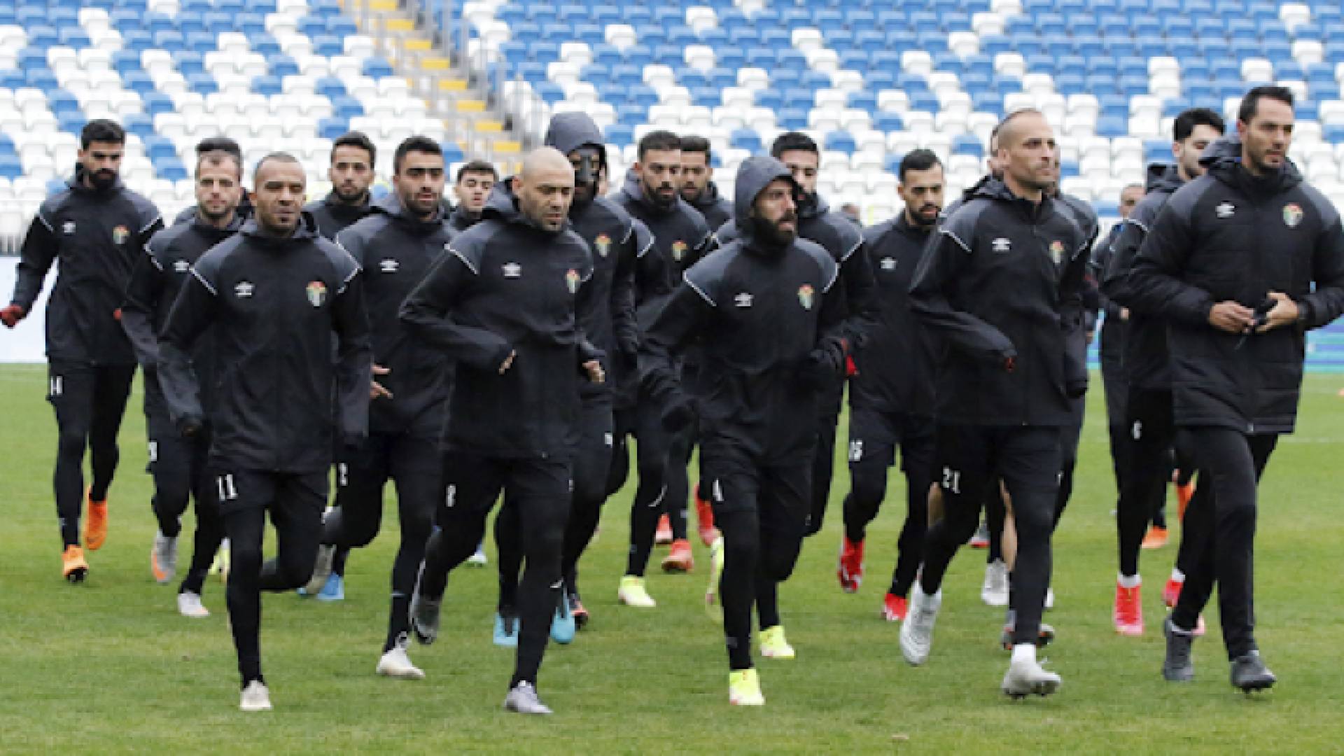 لاعبو المنتخب الوطني في آخر تدريب لهم قبل خوض ودية كوسوفو في العاصمة بريشتينا