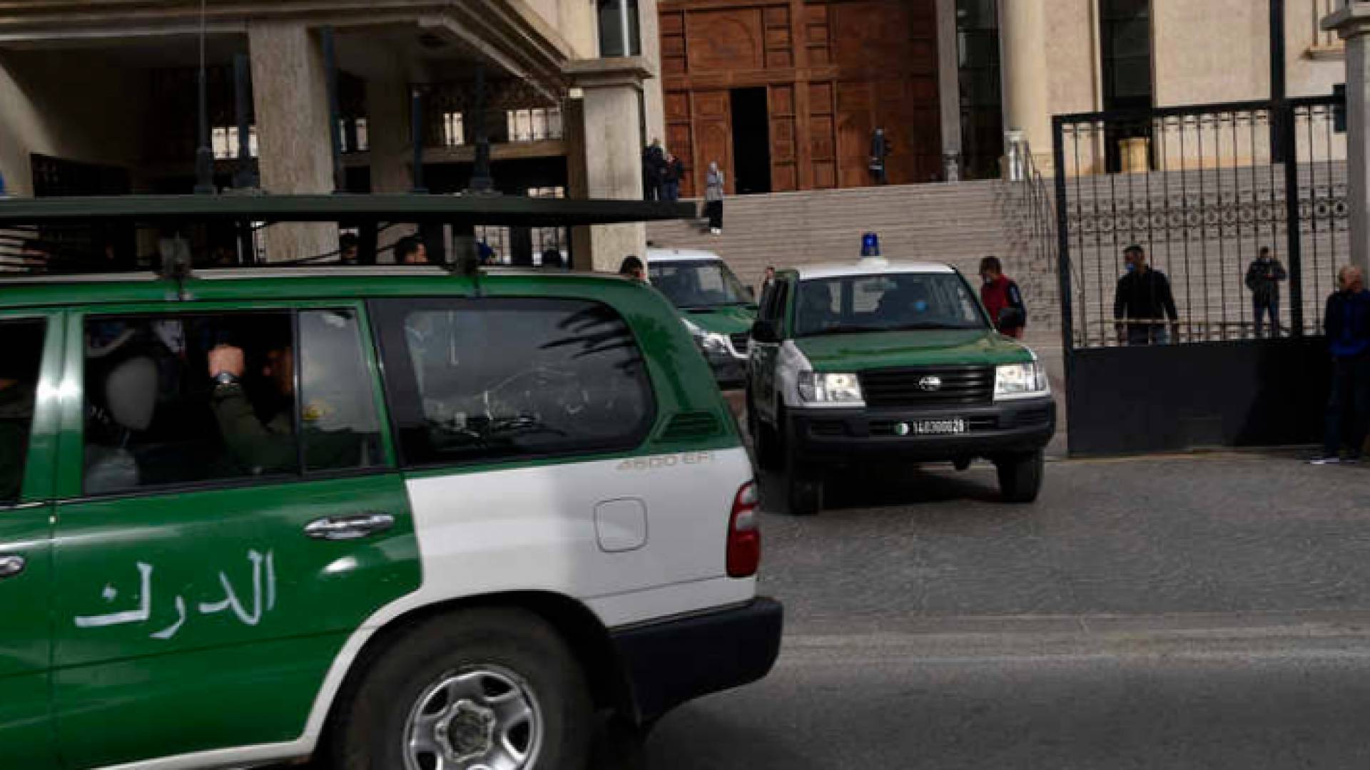 الشرطة الجزائرية