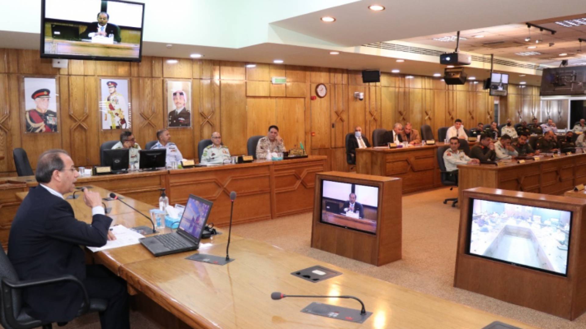 خلال محاضرة في كلية الدفاع الوطني الملكية الأردنية