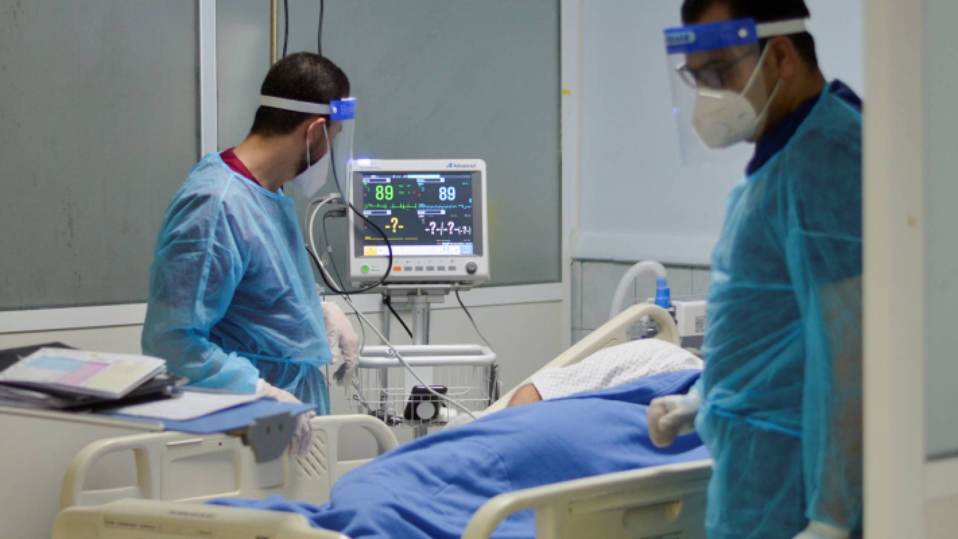 مريض كورونا على سرير الشفاء - ارشيفية