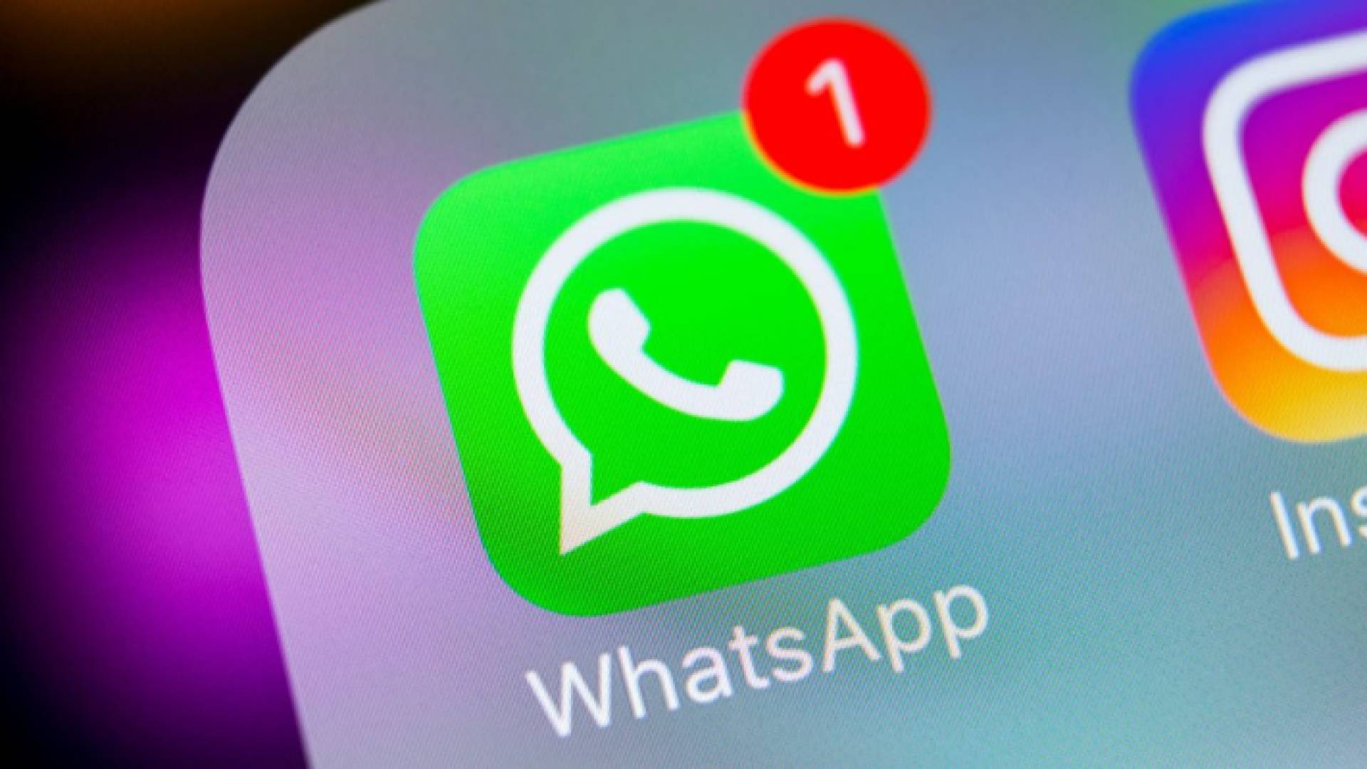 واتساب - تعبيرية