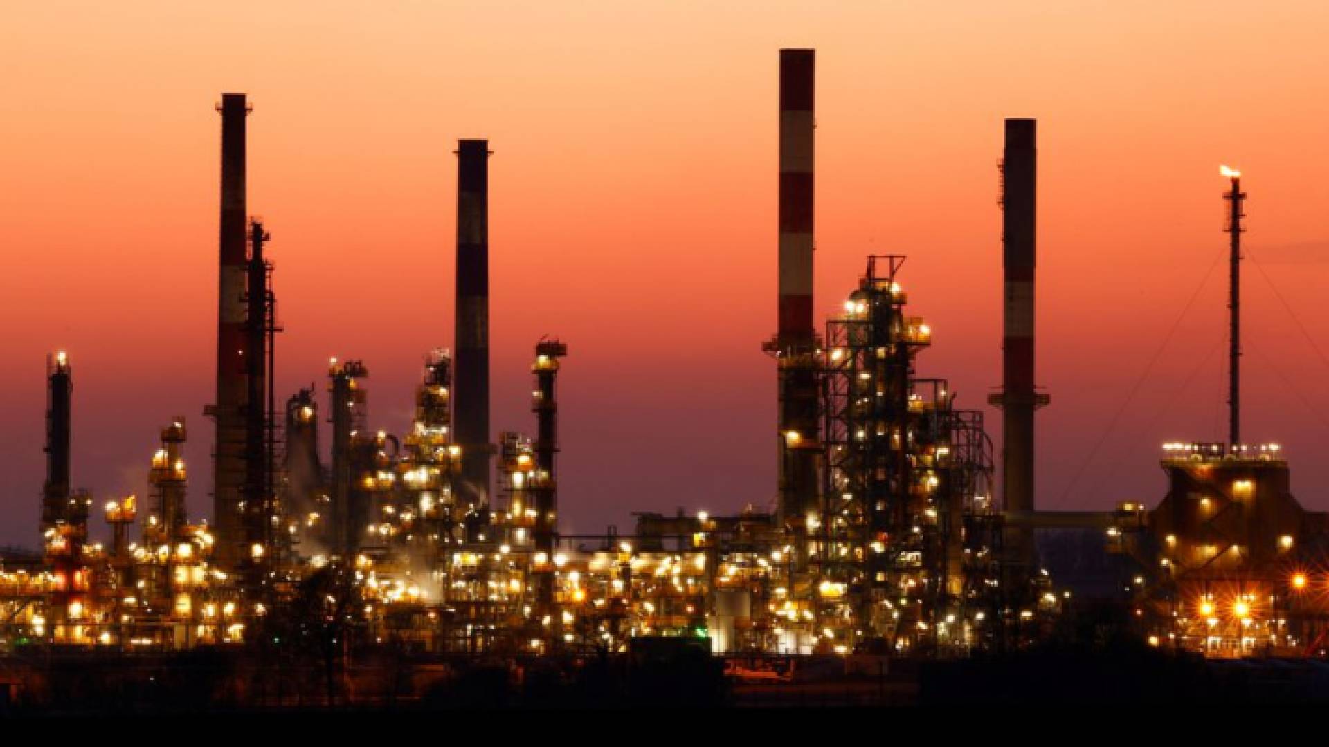 محطات نفطية