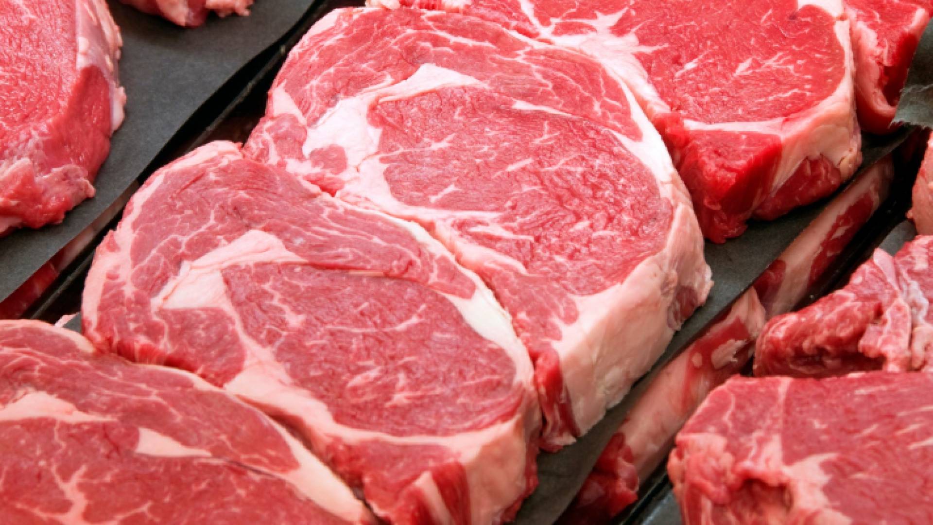 لحوم حمراء - تعبيرية