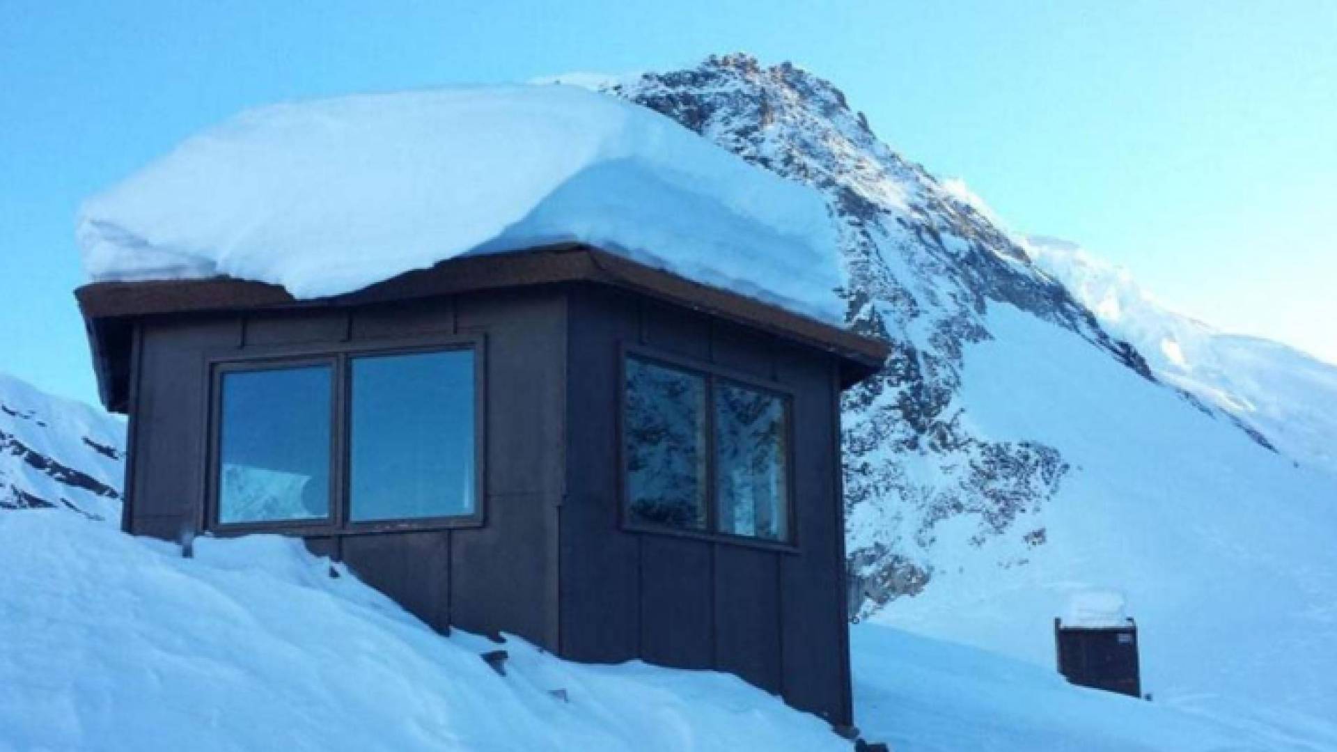 "شيلدون شاليه"