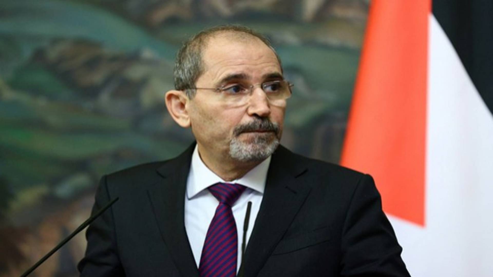 ووزير الخارجية وشؤون المغتربين أيمن الصفدي