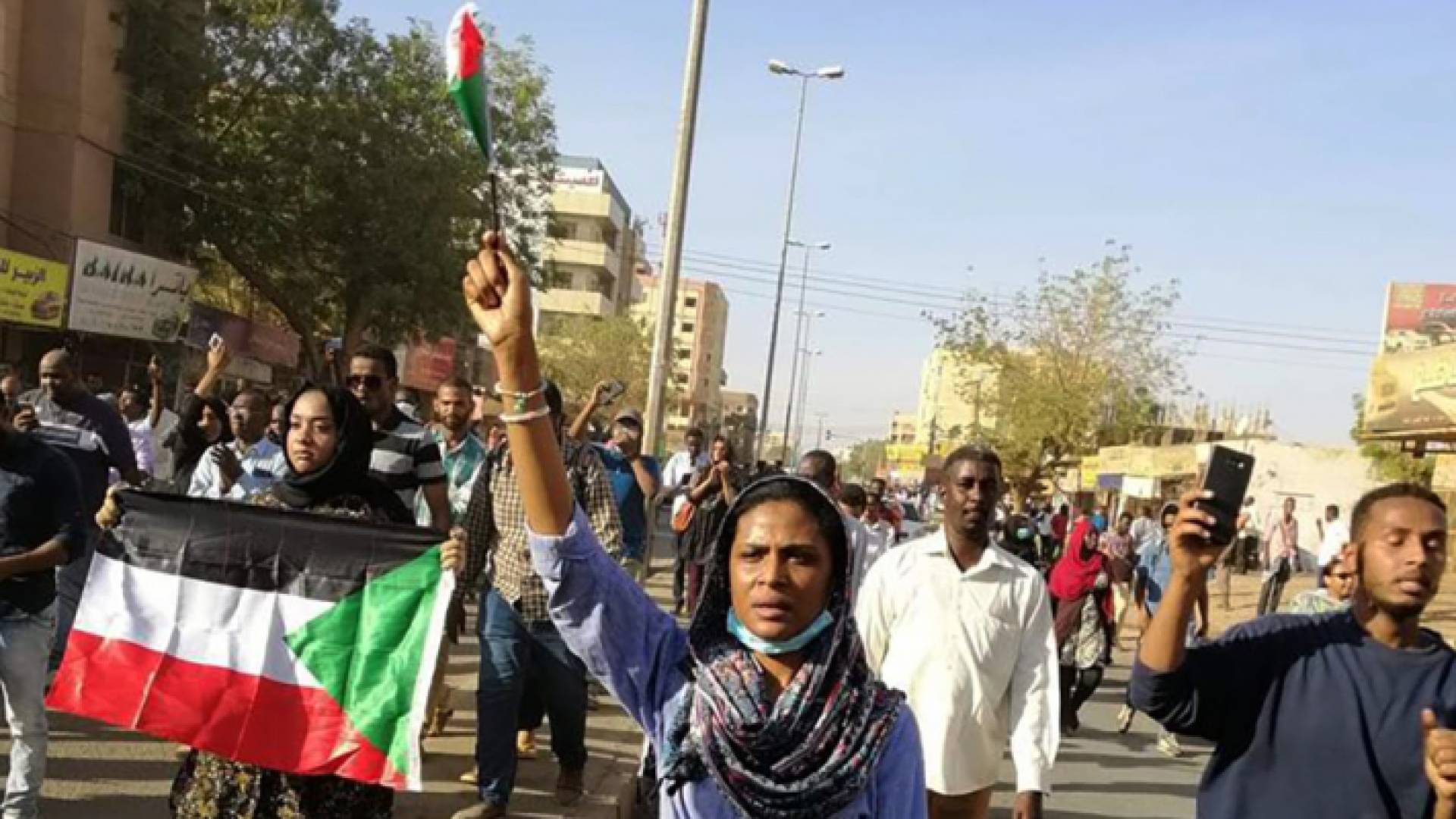 انقطاع الاتصالات الهاتفية في السودان قبيل انطلاق احتجاجات الأربعاء