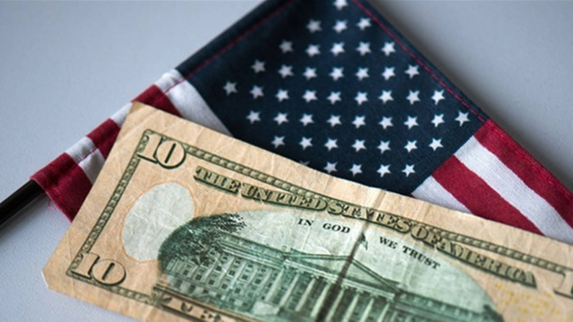 أمريكا قد تبلغ سقف الدين العام مجدّداً في 15 كانون الأول