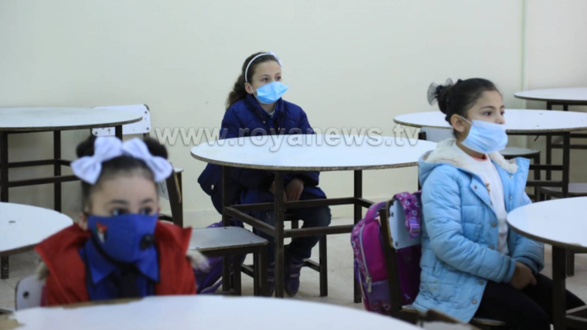 طالبات في أحد الصفوف المدرسية