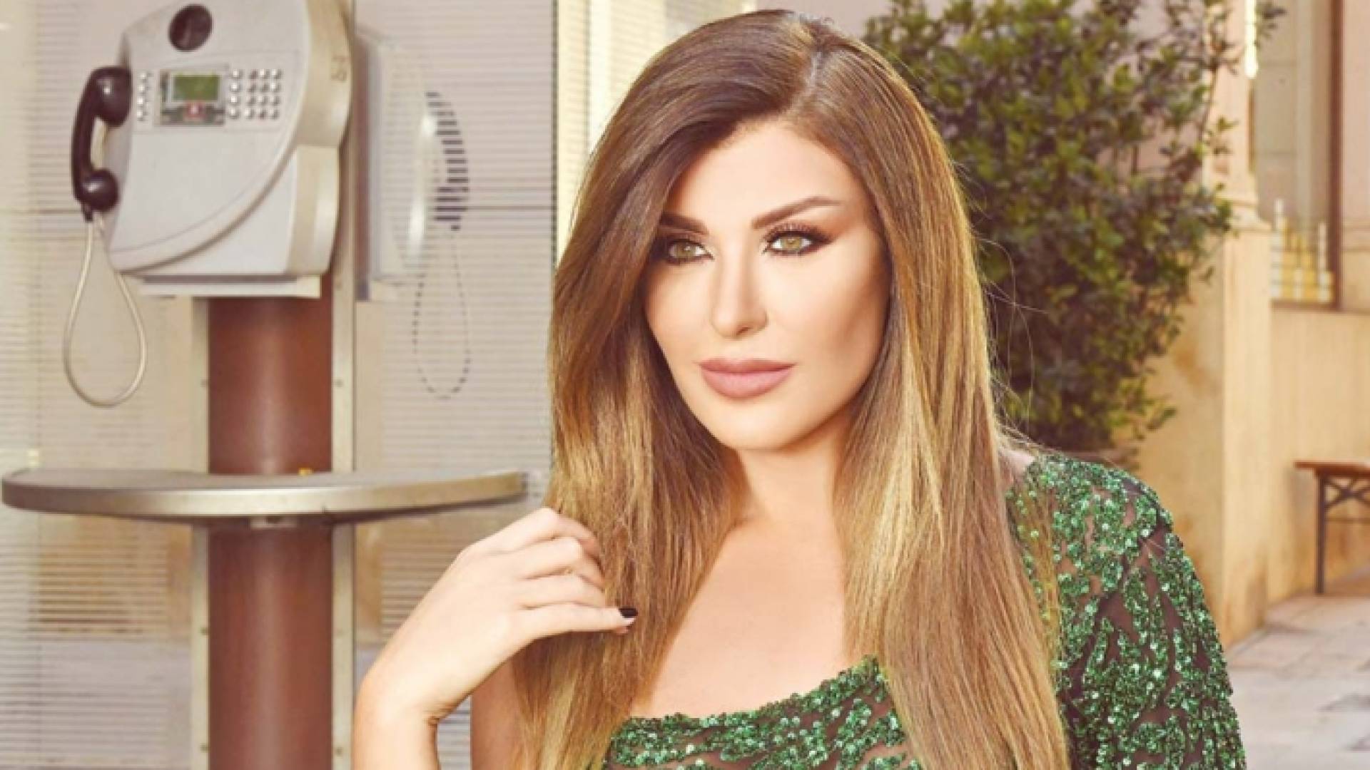 الفنانة اللبنانية ريتا حرب