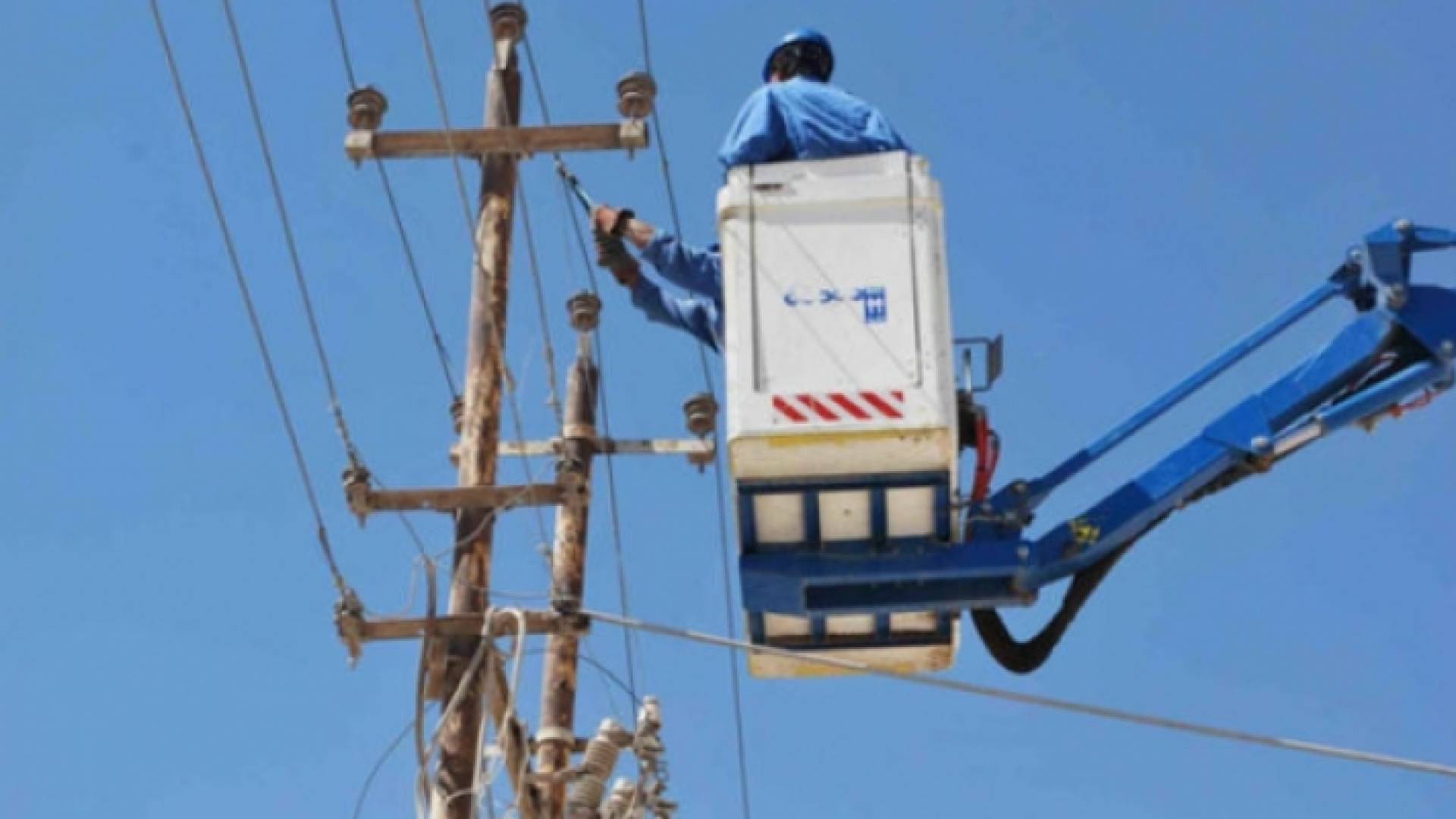 توزيع الكهرباء تؤكد جاهزية كوادرها للمنخفض الجوي