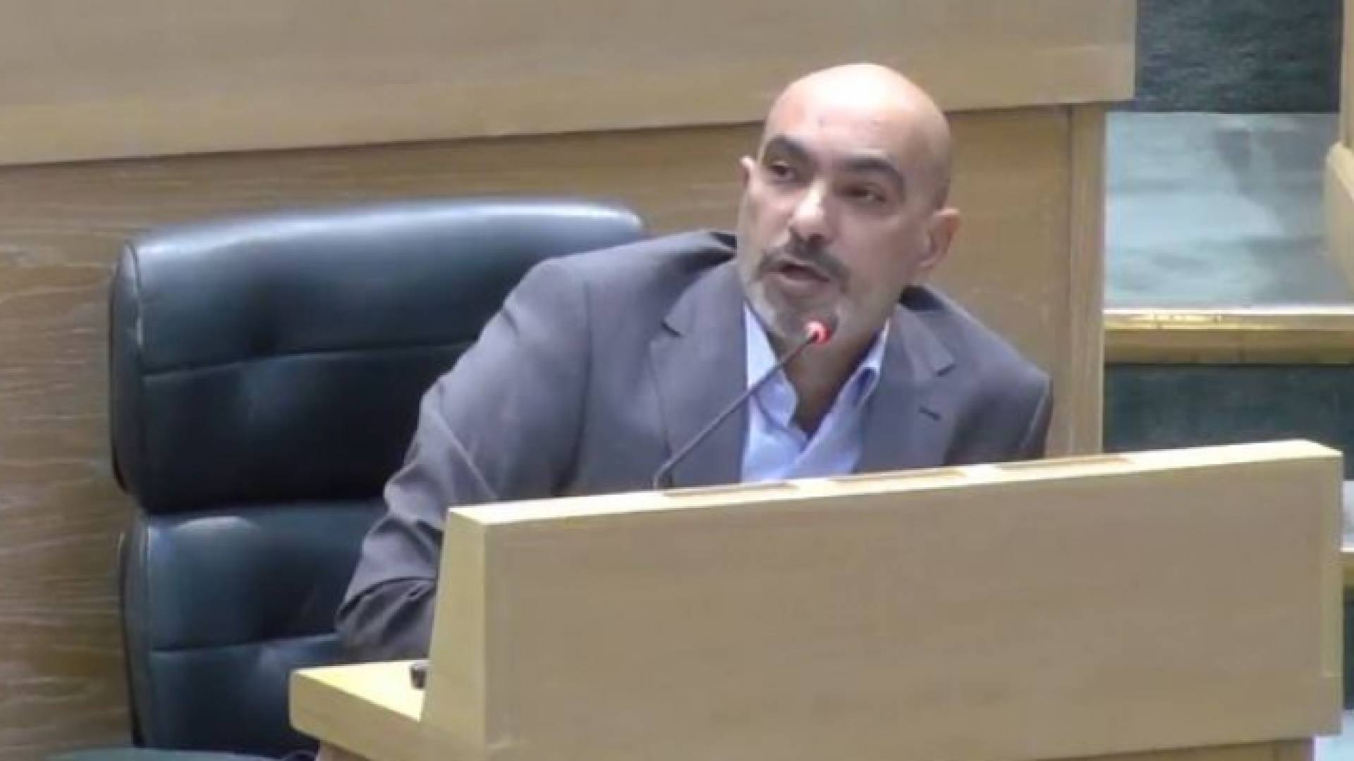 النائب حسين الحراسيس