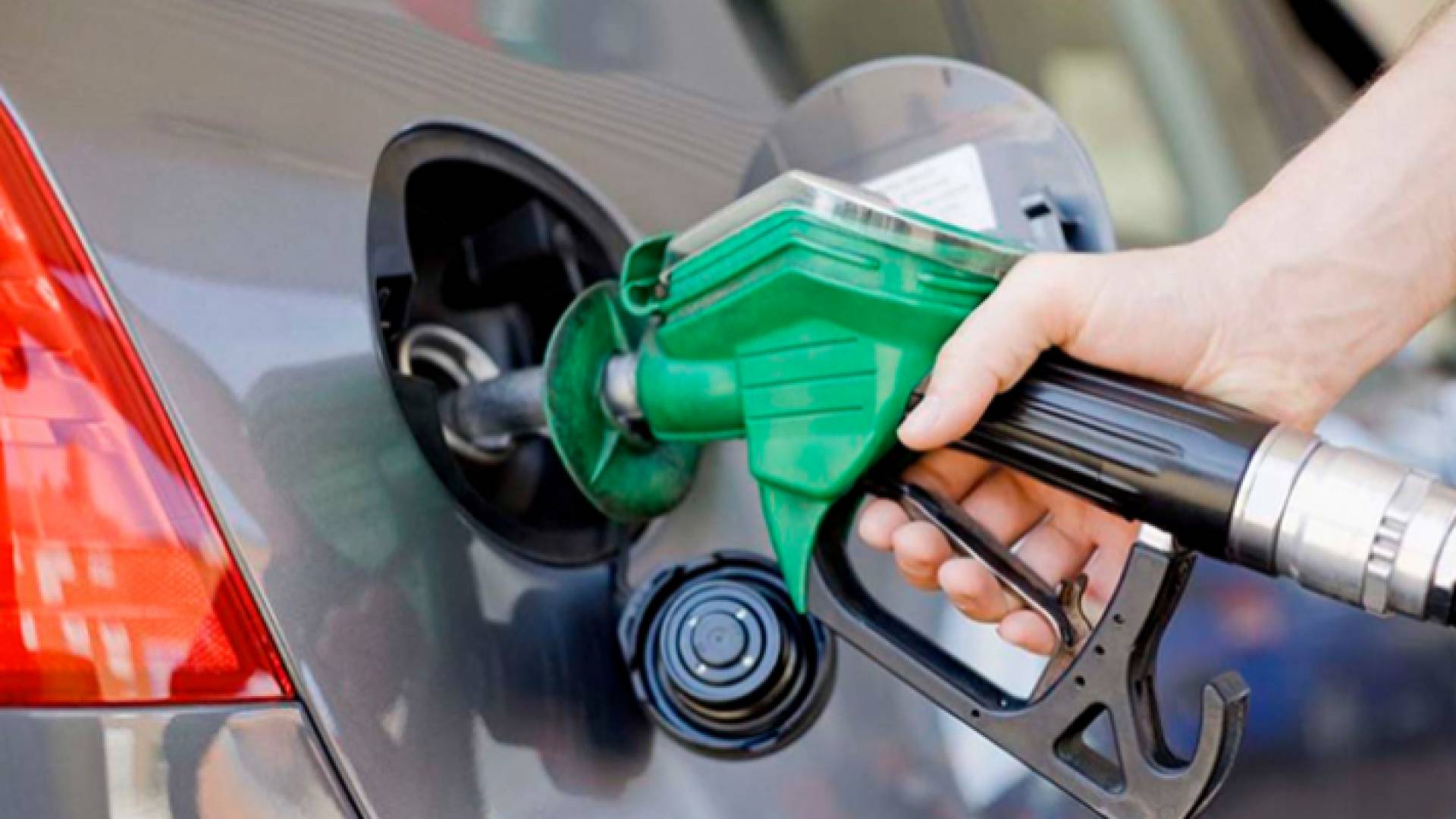 محطة محروقات - ارشيفية