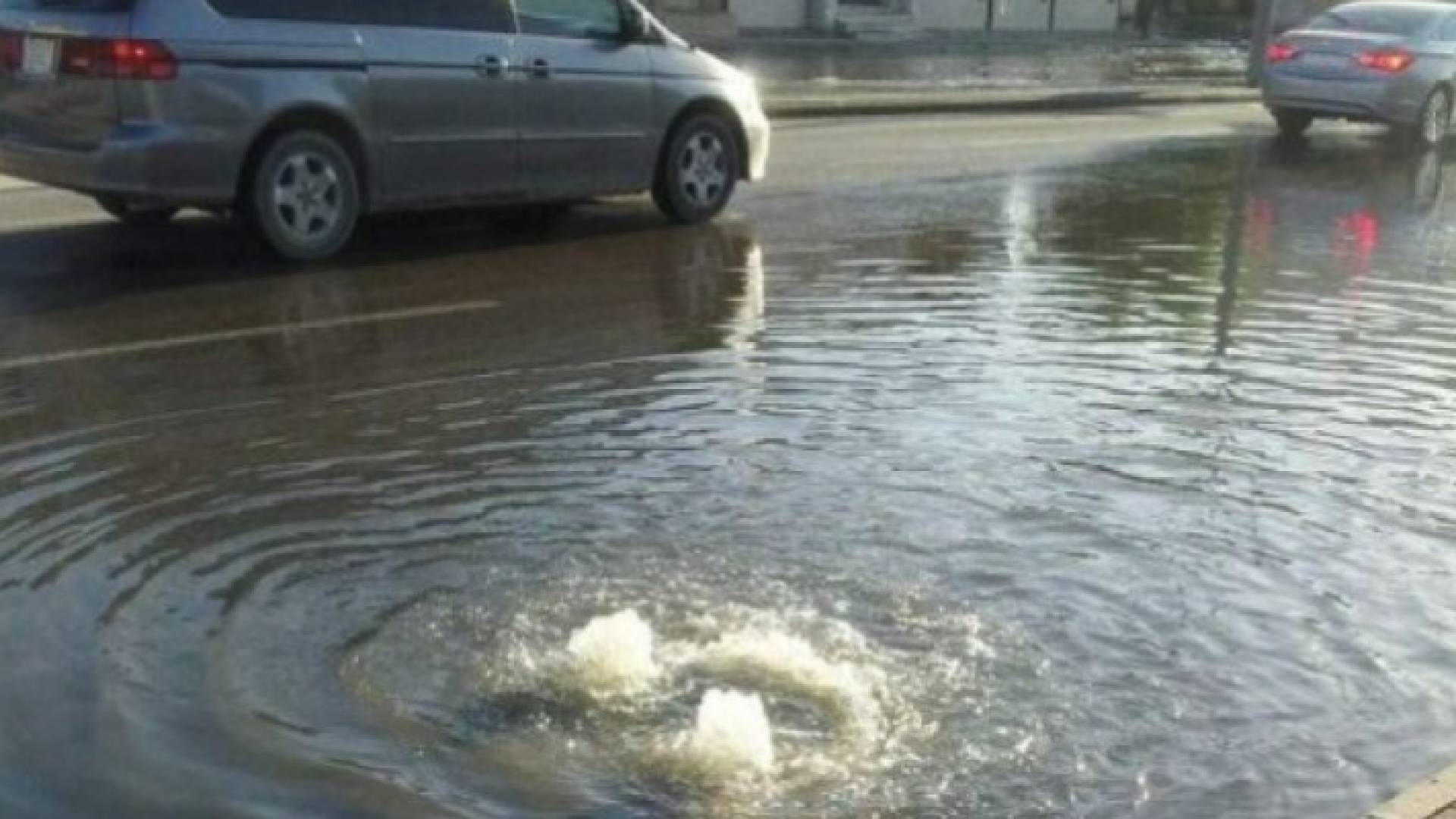 فيضان مياه صرف صحي في أحد شوارع محافظة إربد