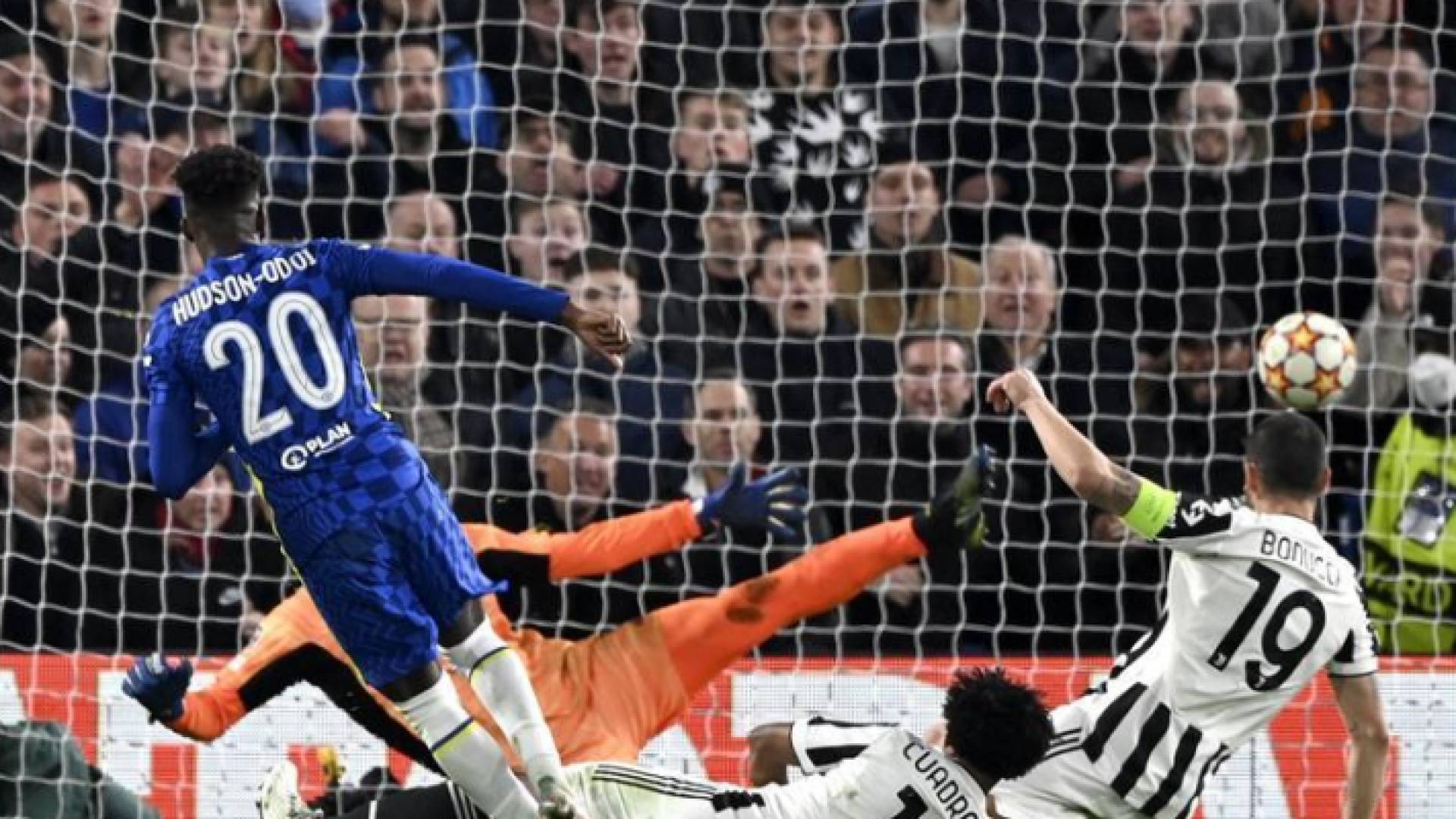 تشيلسي يسحق يوفنتوس في دوري الأبطال