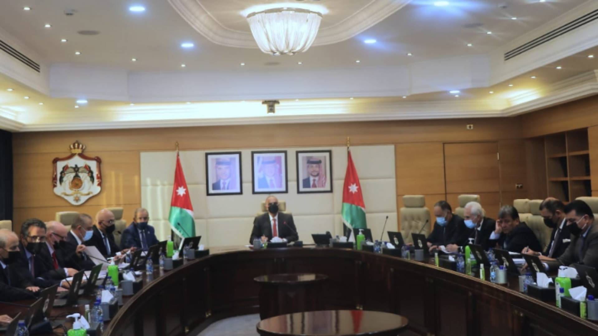 جانب من اجتماع الحكومة