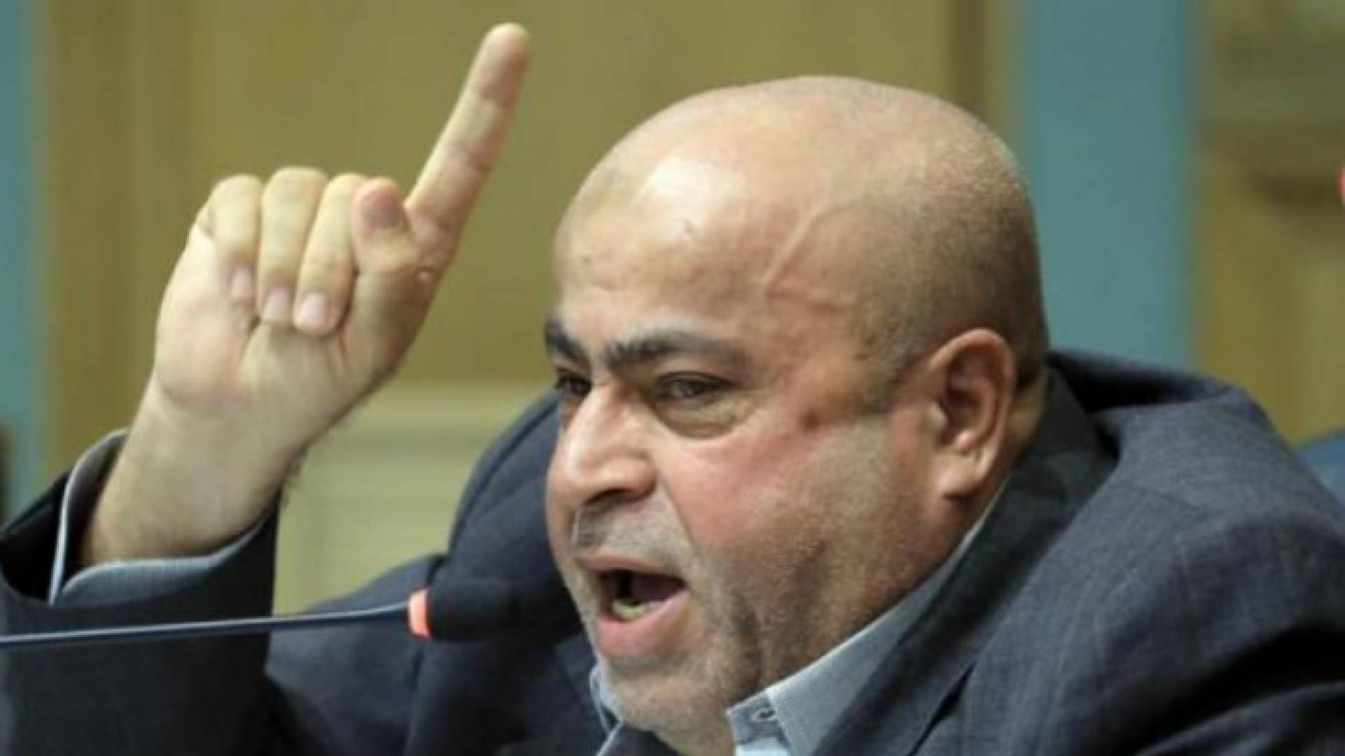 النائب خليل عطية