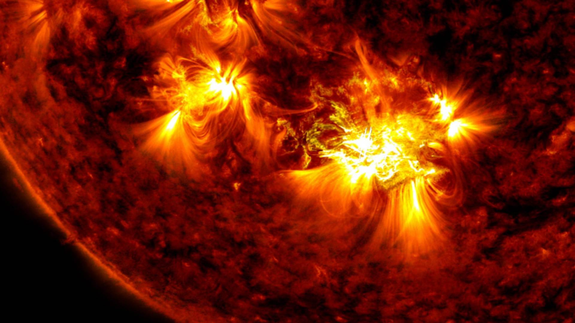 توهجات شمسية