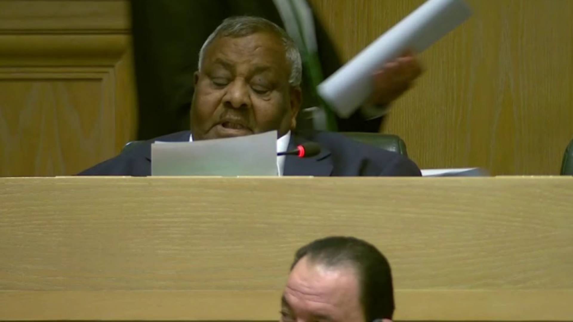 النائب جميل العشوش