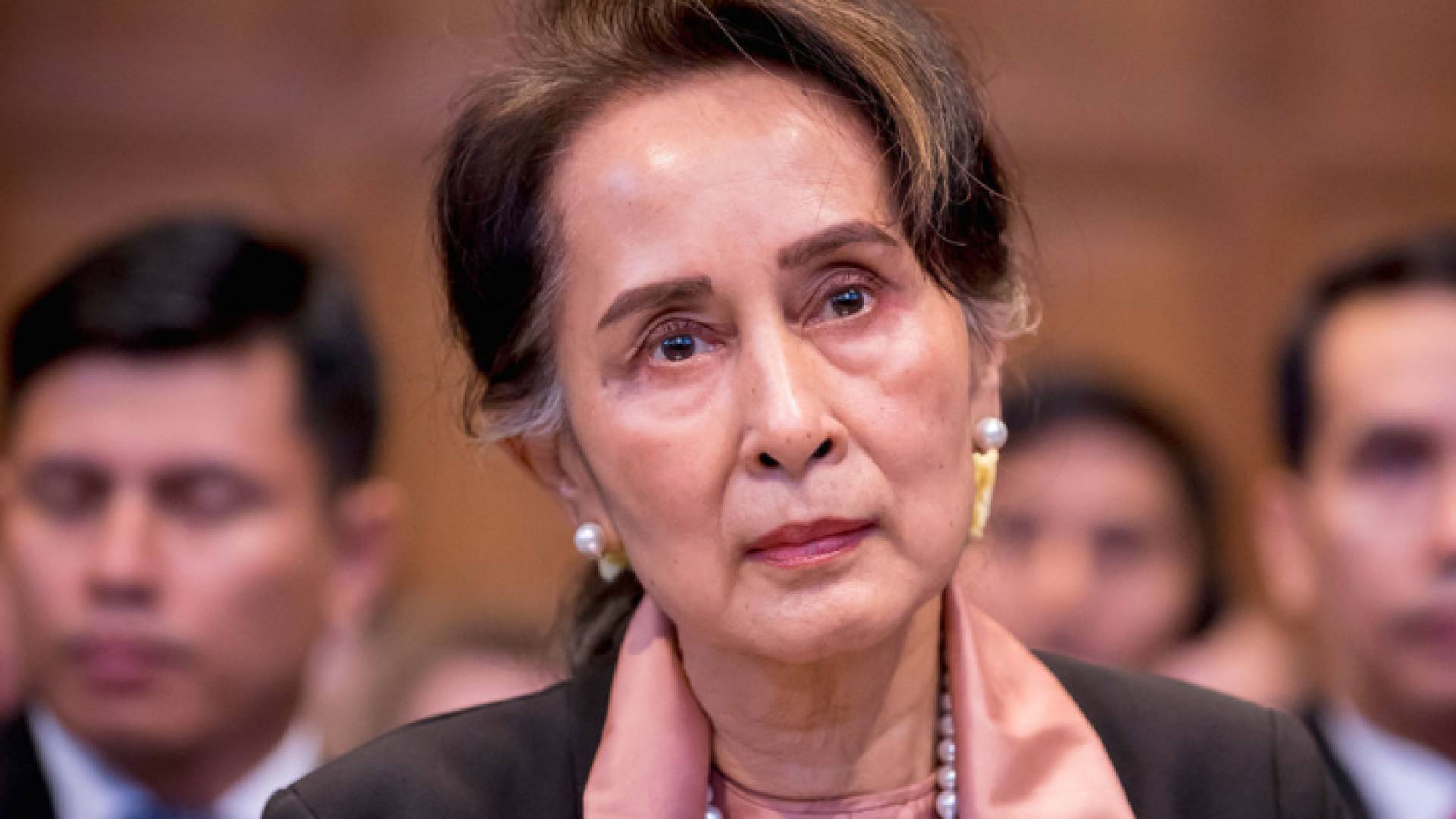 زعيمة بورما المخلوعة