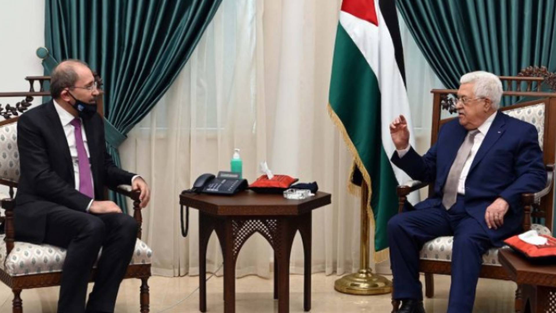 الصفدي وعباس - أرشيفية