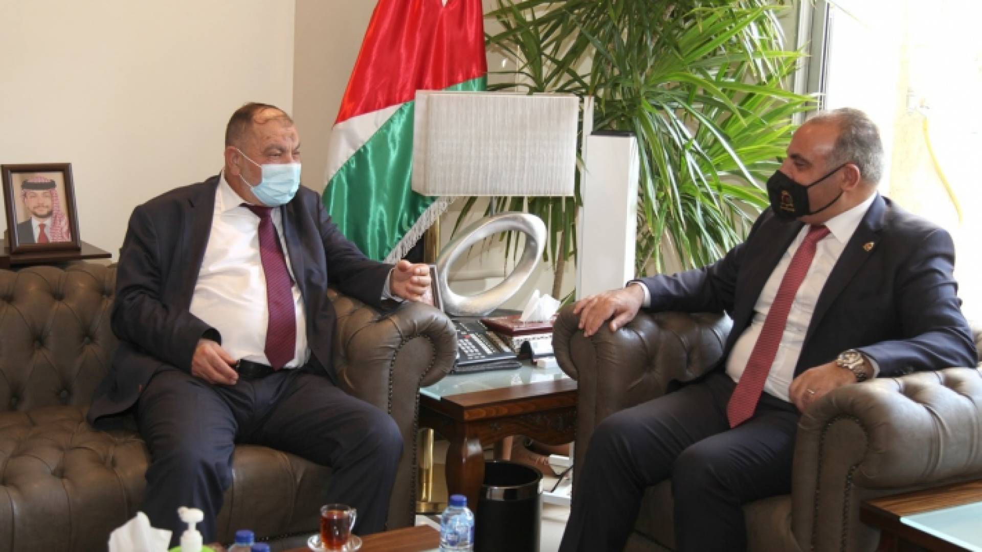 أمين عمان ورئيس بلدية الخليل