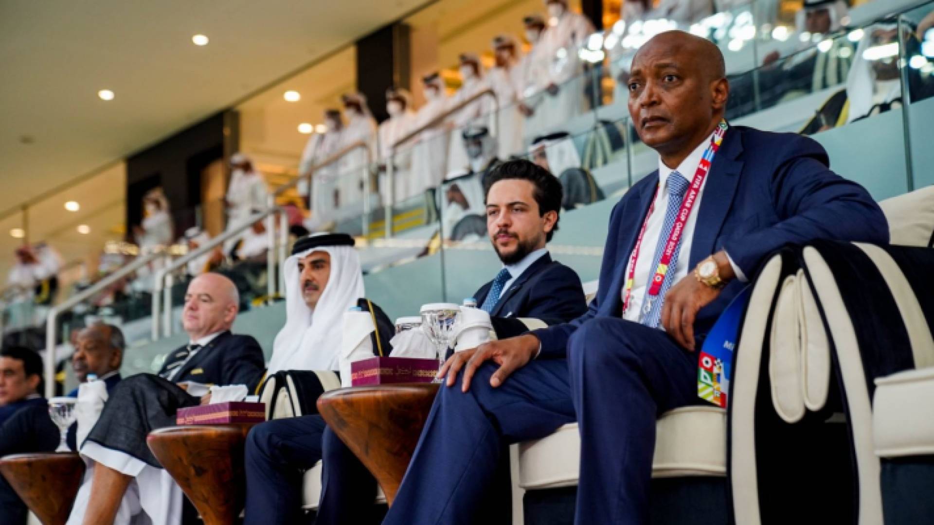 ولي العهد وأمير قطر خلال افتتاح كأس العرب