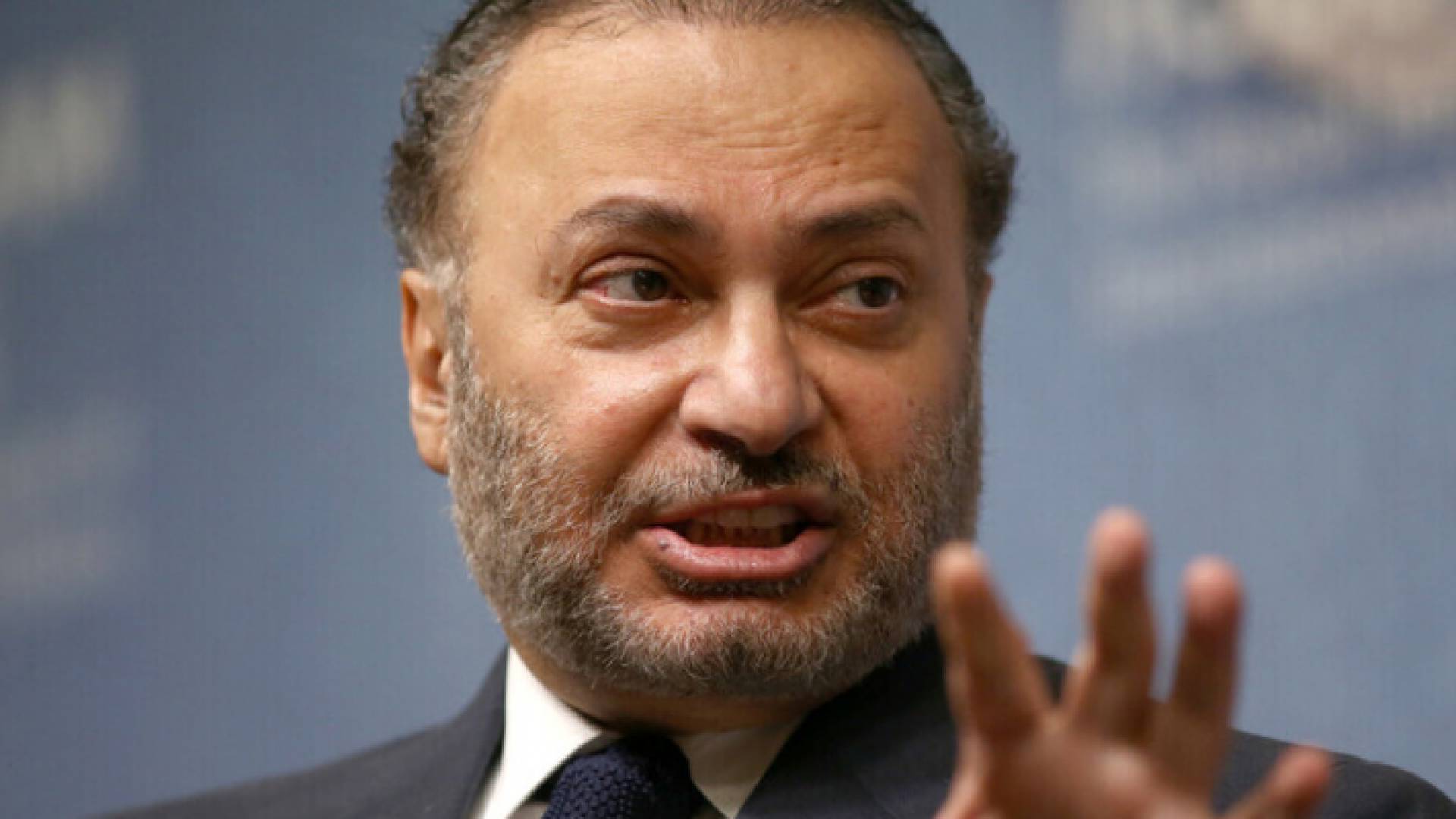 المستشار السياسي للرئيس الإماراتي أنور قرقاش