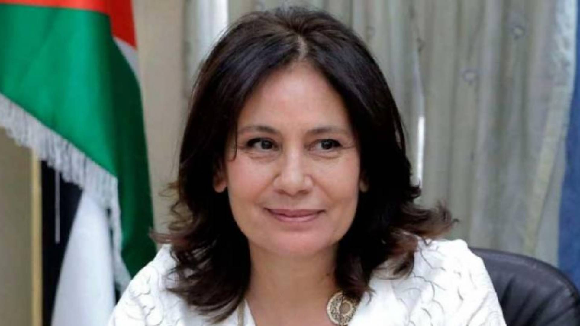 وزيرة الطاقة والثروة المعدنية السابقة هالة زواتي