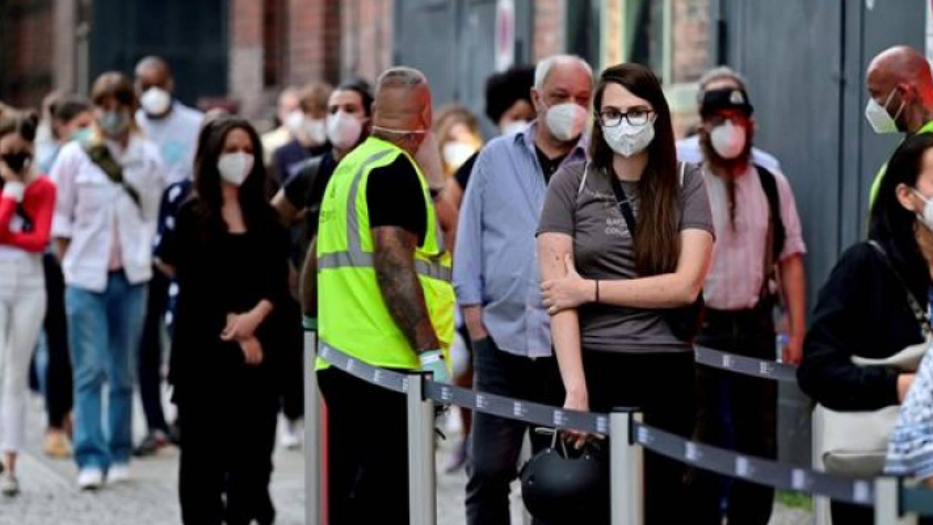 ألمانيا: إجراءات أكثر صرامة لمحاربة كورونا