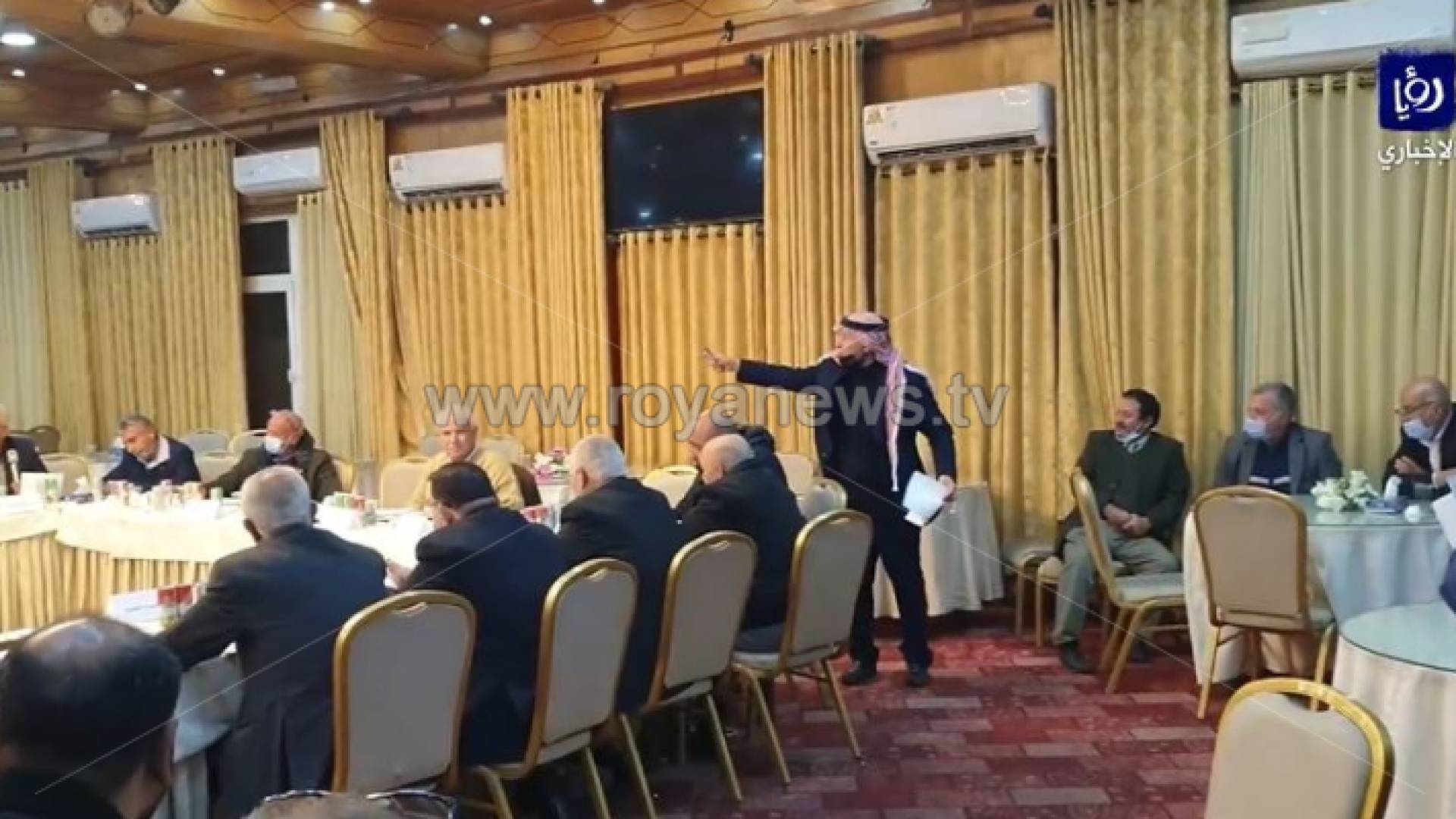 انسحاب النائب العرموطي من مجمع النقابات في إربد بعد مشادة كلامية