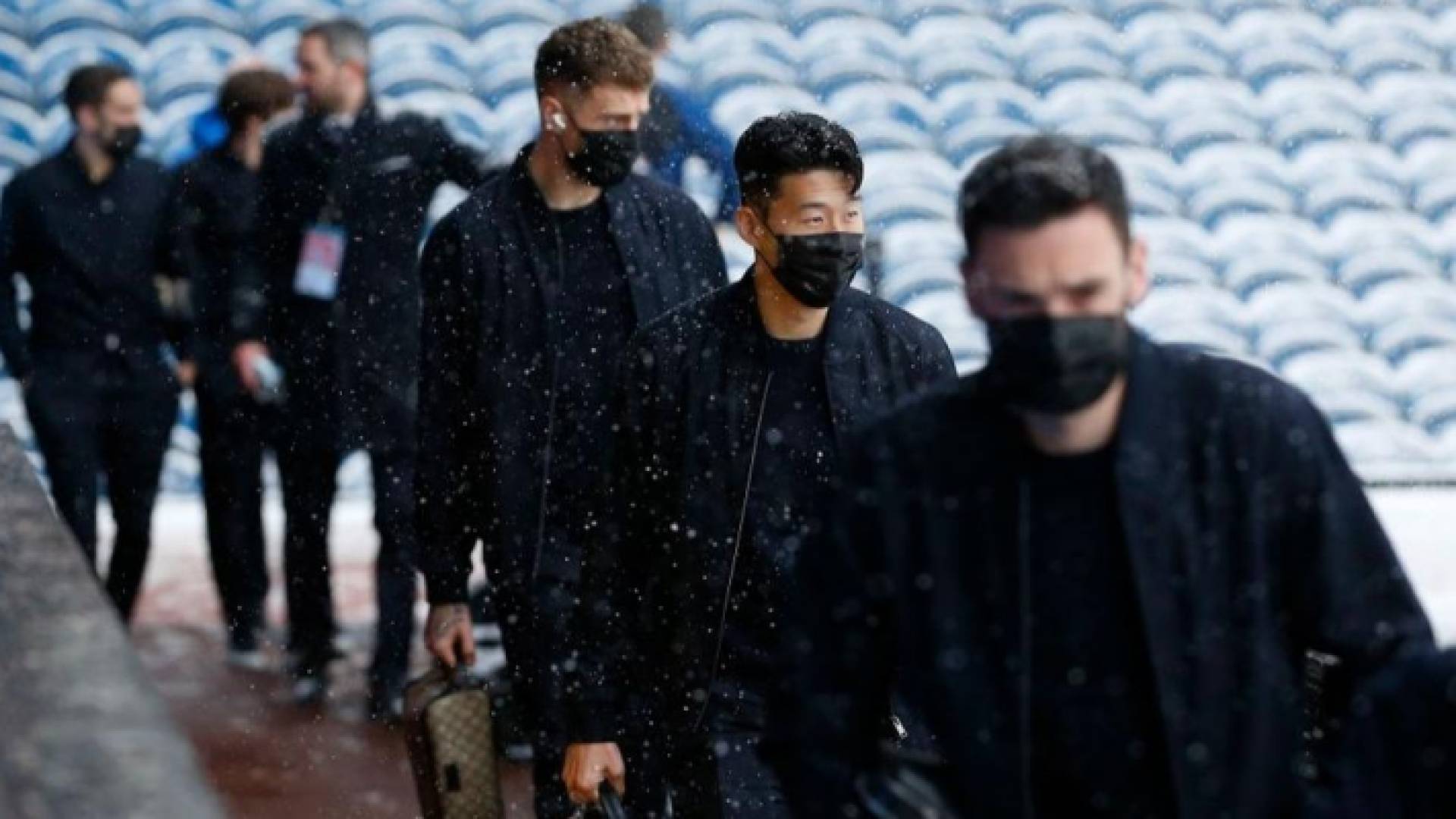 لاعبو توتنهام الإنجليزي